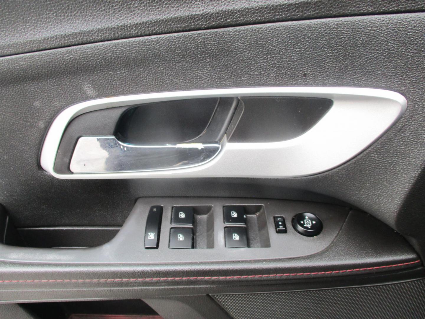 2010 BLACK Chevrolet Equinox LTZ FWD (2CNFLFEY8A6) with an 3.0L V6 DOHC 24V engine, 6-Speed Automatic transmission, located at 540a Delsea Drive, Sewell, NJ, 08080, (987) 867-5309, 39.752560, -75.111206 - Photo#9