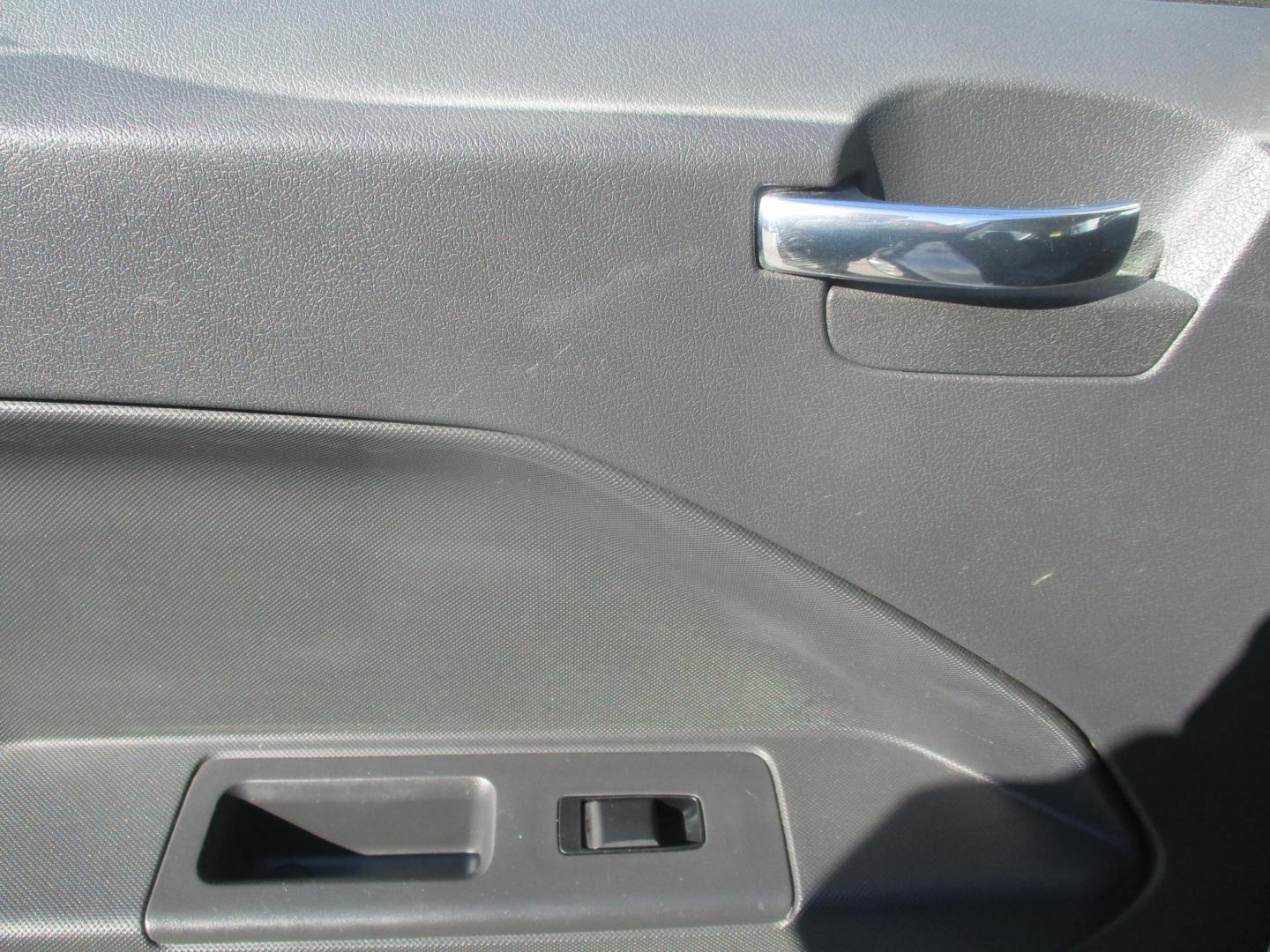 2008 SILVER Dodge Caliber R/T FWD (1B3HB78K18D) with an 2.4L L4 DOHC 16V engine, located at 540a Delsea Drive, Sewell, NJ, 08080, (987) 867-5309, 39.752560, -75.111206 - Photo#13