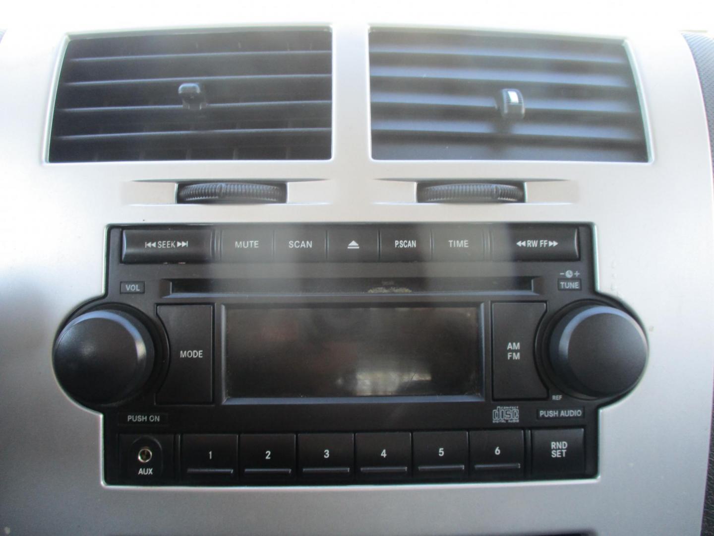 2008 SILVER Dodge Caliber R/T FWD (1B3HB78K18D) with an 2.4L L4 DOHC 16V engine, located at 540a Delsea Drive, Sewell, NJ, 08080, (987) 867-5309, 39.752560, -75.111206 - Photo#18