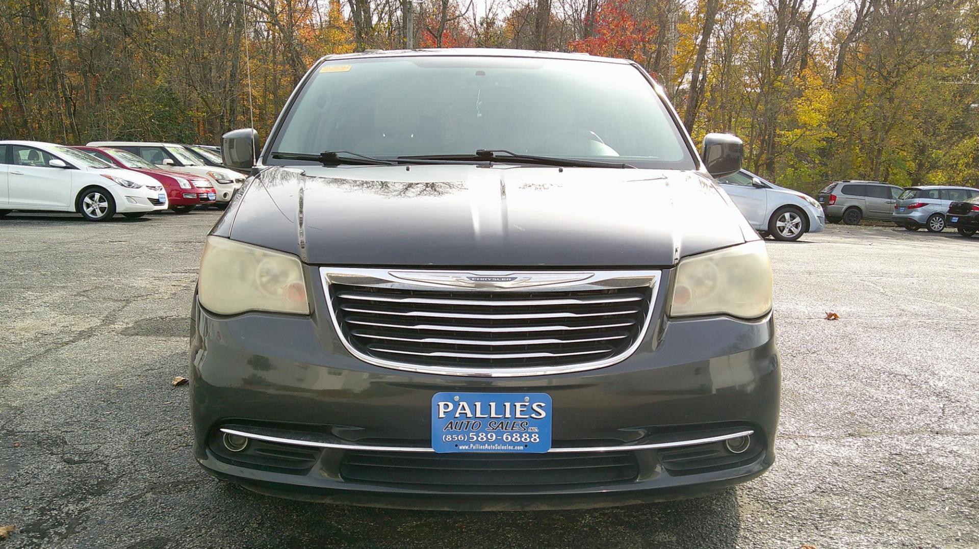 2012 BLACK Chrysler Town & Country Touring (2C4RC1BG0CR) with an 3.6L V6 DOHC 24V engine, 6-Speed Automatic transmission, located at 540a Delsea Drive, Sewell, NJ, 08080, (987) 867-5309, 39.752560, -75.111206 - Photo#9