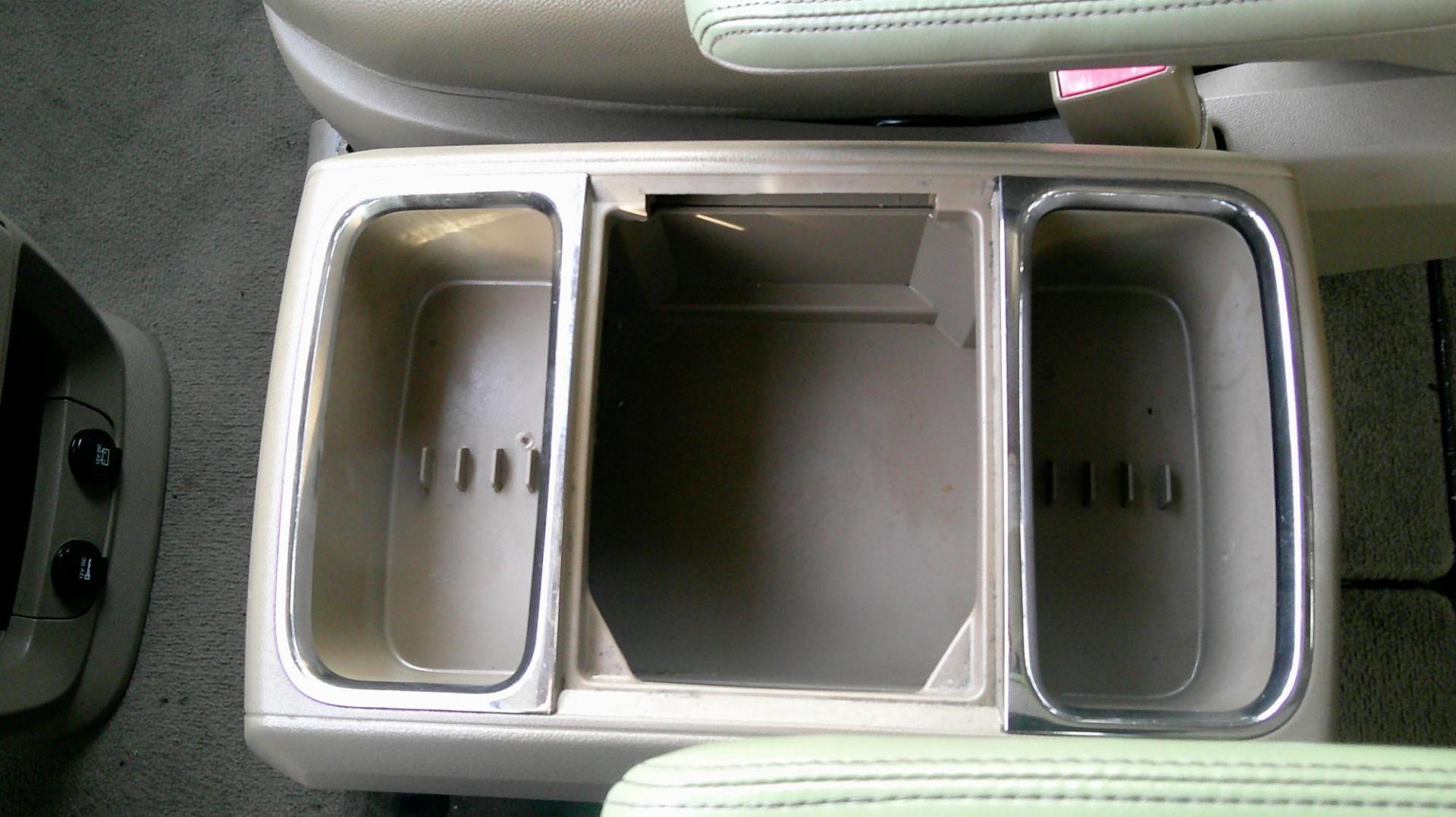 2012 BLACK Chrysler Town & Country Touring (2C4RC1BG0CR) with an 3.6L V6 DOHC 24V engine, 6-Speed Automatic transmission, located at 540a Delsea Drive, Sewell, NJ, 08080, (987) 867-5309, 39.752560, -75.111206 - Photo#20