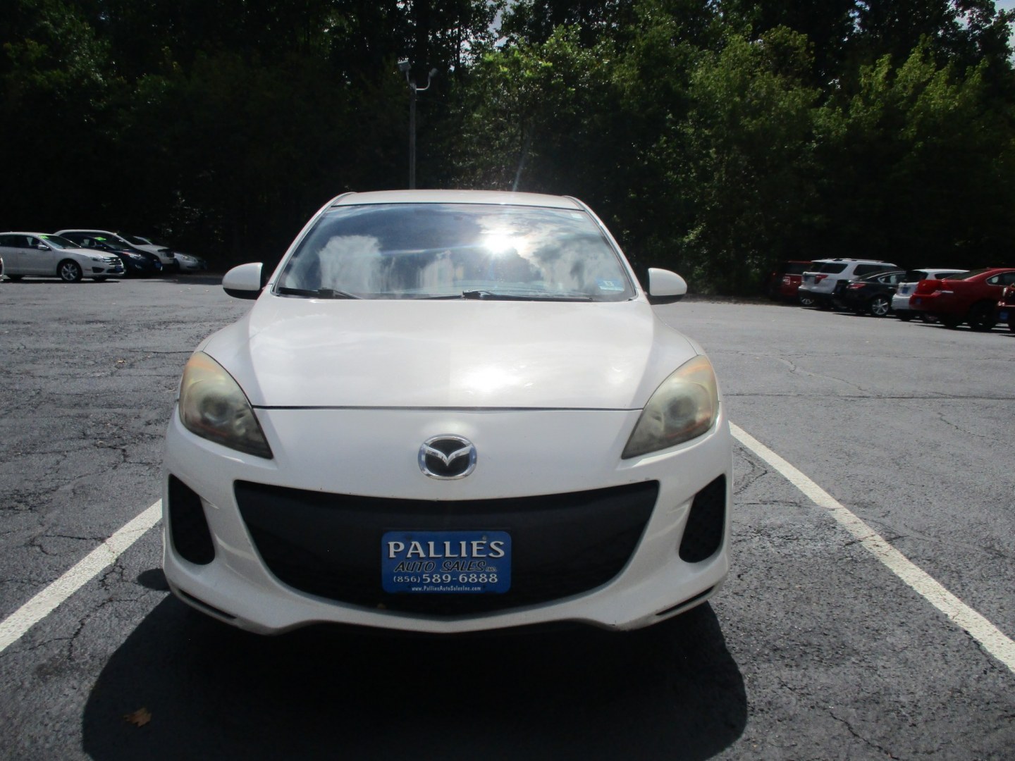 2012 WHITE Mazda MAZDA3 i Touring 4-Door (JM1BL1V89C1) with an 2.0L L4 DOHC 16V engine, located at 540a Delsea Drive, Sewell, NJ, 08080, (987) 867-5309, 39.752560, -75.111206- Photo#10