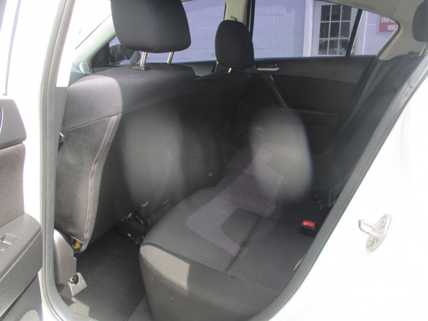 2012 WHITE Mazda MAZDA3 i Touring 4-Door (JM1BL1V89C1) with an 2.0L L4 DOHC 16V engine, located at 540a Delsea Drive, Sewell, NJ, 08080, (987) 867-5309, 39.752560, -75.111206- Photo#15