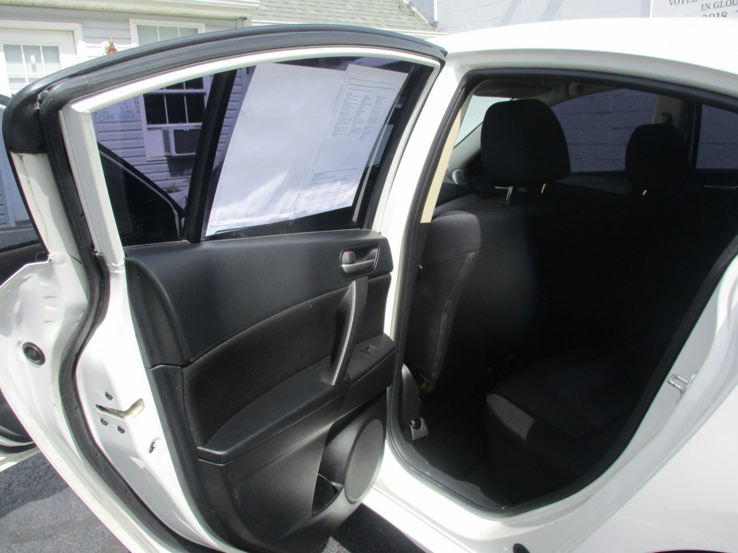 2012 WHITE Mazda MAZDA3 i Touring 4-Door (JM1BL1V89C1) with an 2.0L L4 DOHC 16V engine, located at 540a Delsea Drive, Sewell, NJ, 08080, (987) 867-5309, 39.752560, -75.111206- Photo#16