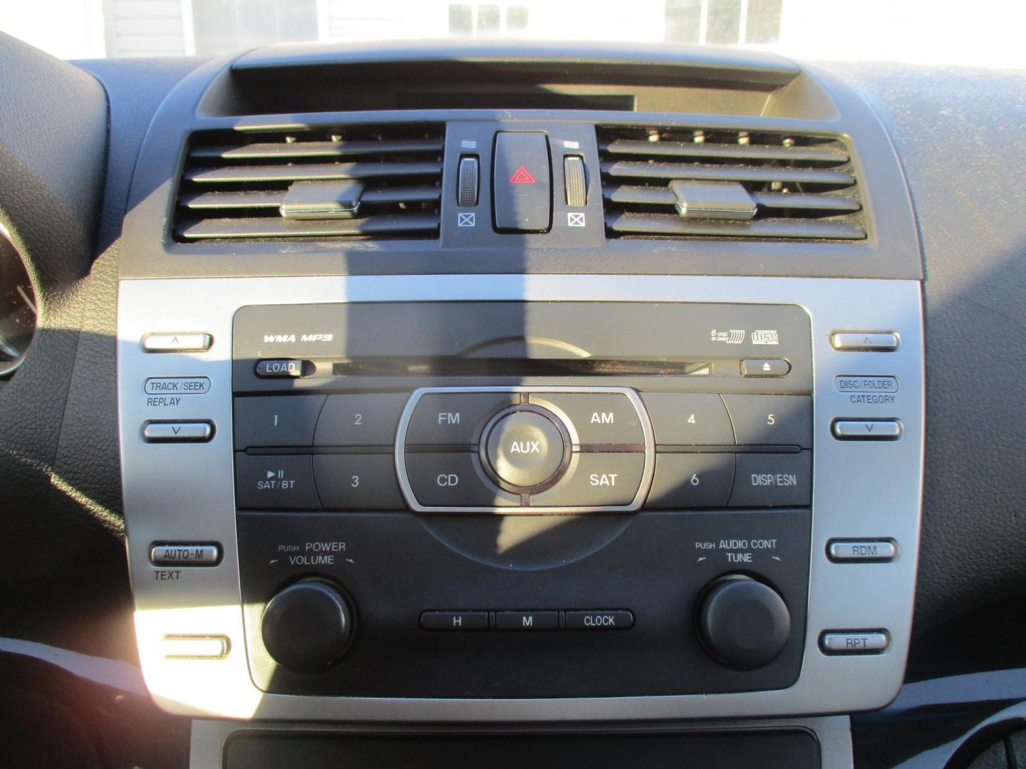 2011 BLACK Mazda MAZDA6 I Grand Touring (1YVHZ8CH6B5) with an 2.5L L4 DOHC 16V engine, 5-Speed Automatic transmission, located at 540a Delsea Drive, Sewell, NJ, 08080, (987) 867-5309, 39.752560, -75.111206 - Photo#19