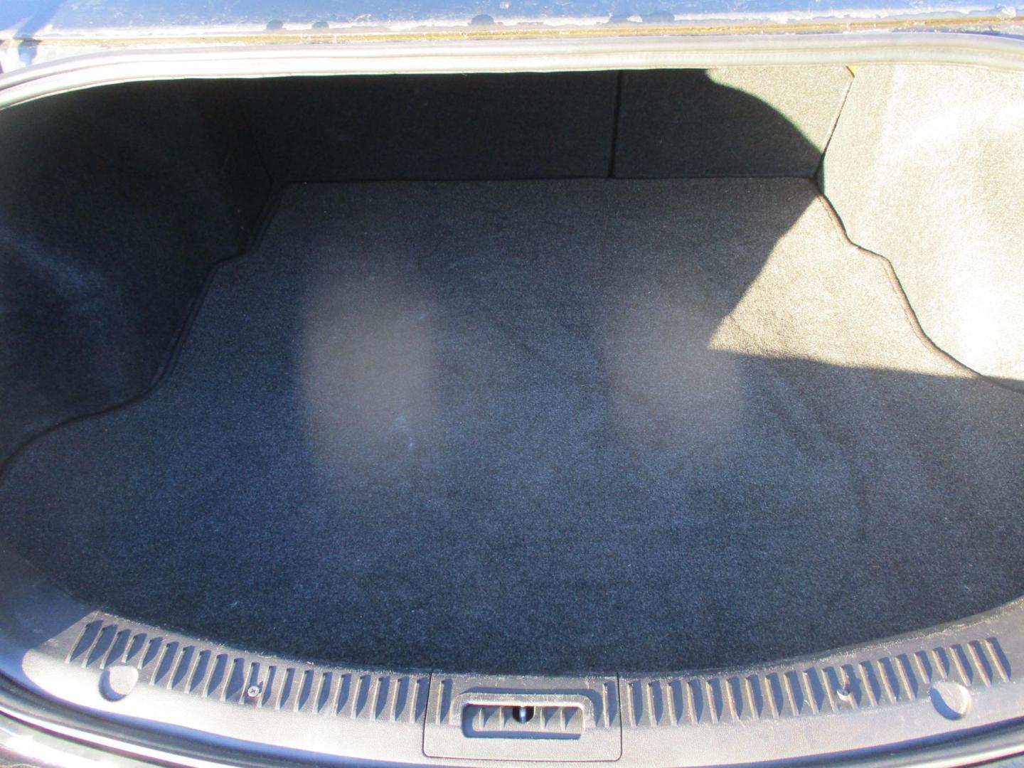 2011 BLACK Mazda MAZDA6 I Grand Touring (1YVHZ8CH6B5) with an 2.5L L4 DOHC 16V engine, 5-Speed Automatic transmission, located at 540a Delsea Drive, Sewell, NJ, 08080, (987) 867-5309, 39.752560, -75.111206 - Photo#25