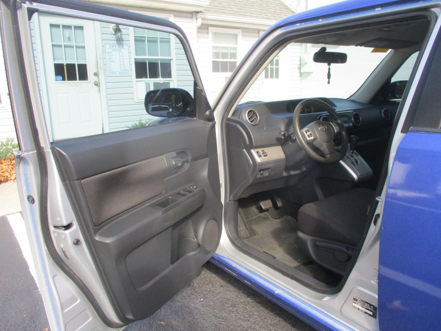2008 BLUE Scion xB Wagon (JTLKE50EX81) with an 2.4L L4 DOHC 16V engine, located at 540a Delsea Drive, Sewell, NJ, 08080, (987) 867-5309, 39.752560, -75.111206- Photo#9