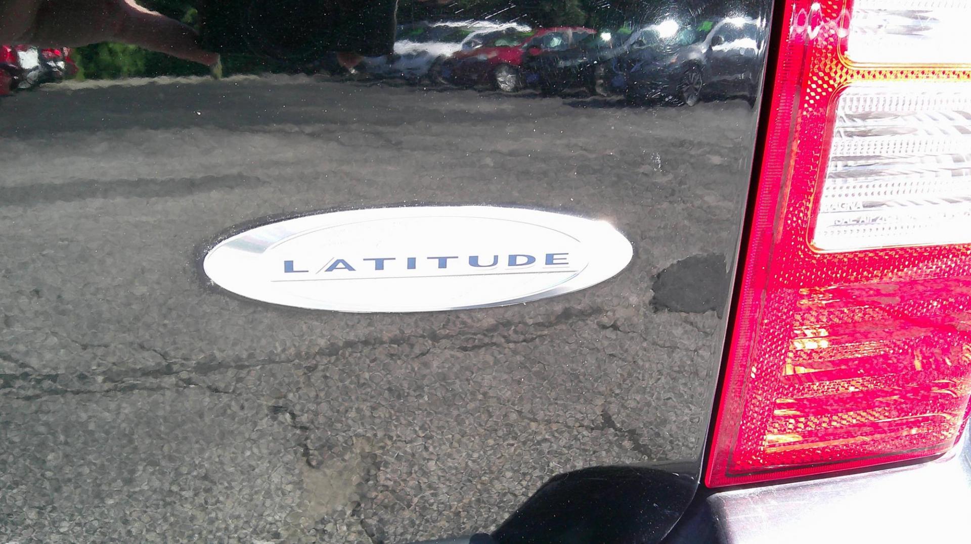 2014 BLACK Jeep Patriot LATITUDE 4WD (1C4NJRFB9ED) with an 2.4L L4 DOHV 16V engine, AUTOMATIC transmission, located at 540a Delsea Drive, Sewell, NJ, 08080, (987) 867-5309, 39.752560, -75.111206 - Photo#6