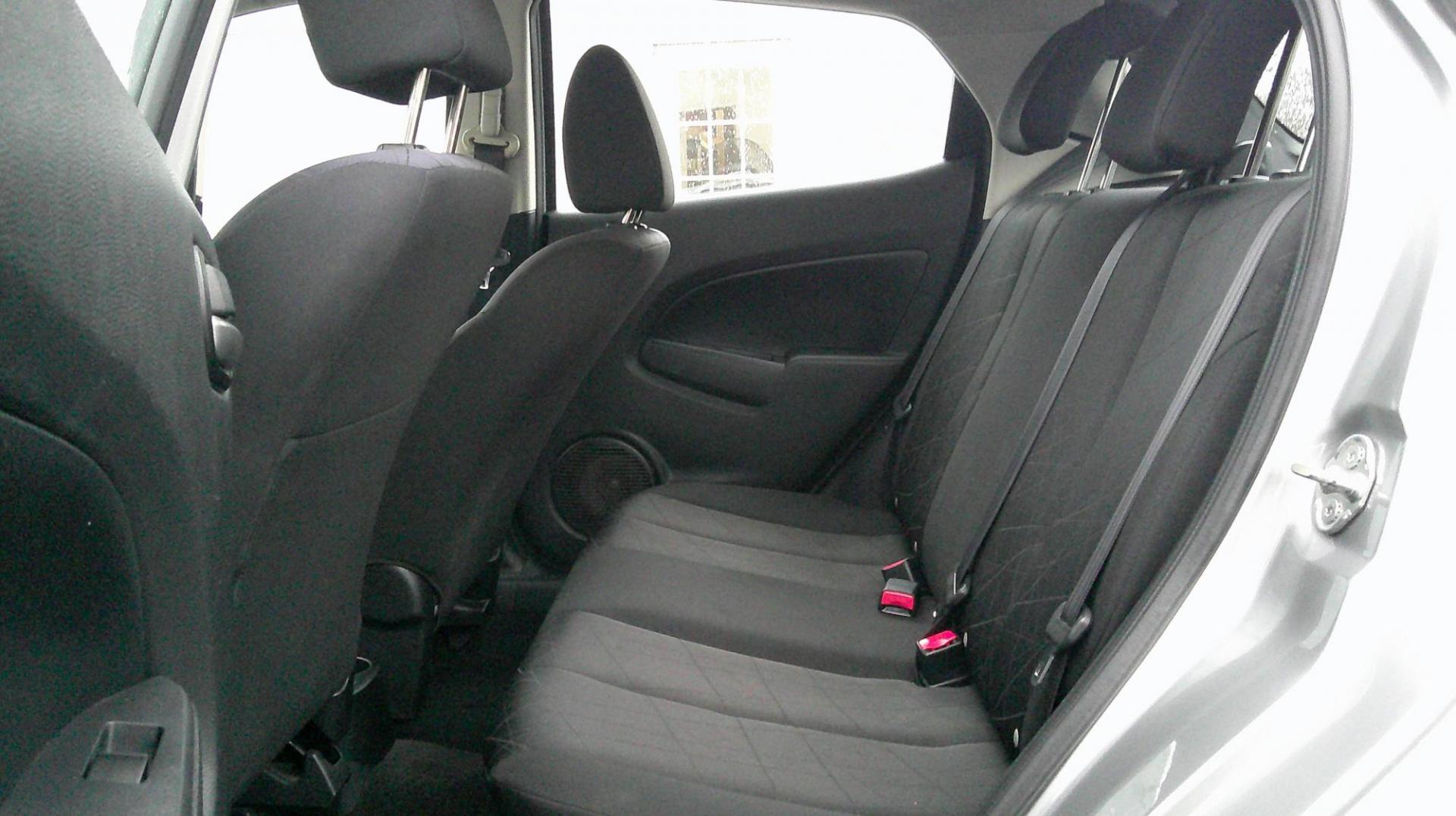 2012 SILVER Mazda MAZDA2 (JM1DE1KZ3C0) , AUTOMATIC transmission, located at 540a Delsea Drive, Sewell, NJ, 08080, (987) 867-5309, 39.752560, -75.111206 - Photo#14