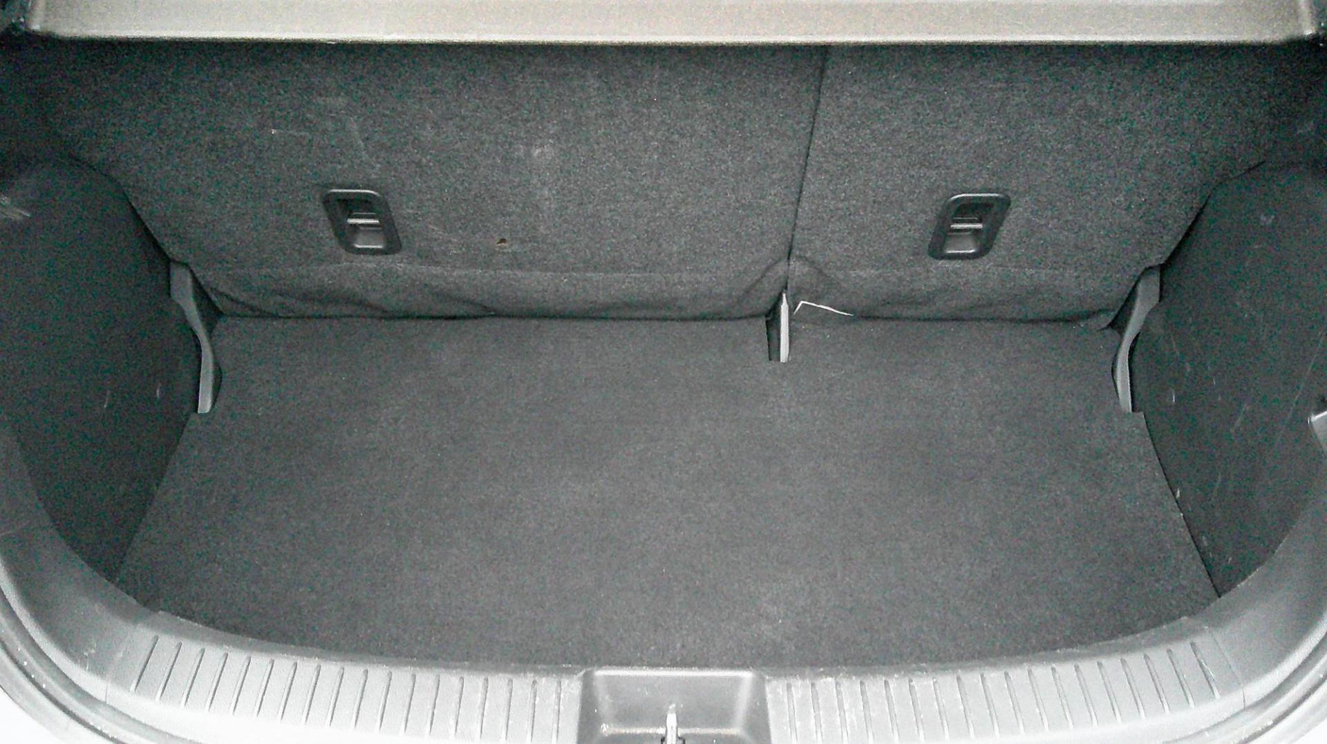 2012 SILVER Mazda MAZDA2 (JM1DE1KZ3C0) , AUTOMATIC transmission, located at 540a Delsea Drive, Sewell, NJ, 08080, (987) 867-5309, 39.752560, -75.111206 - Photo#24