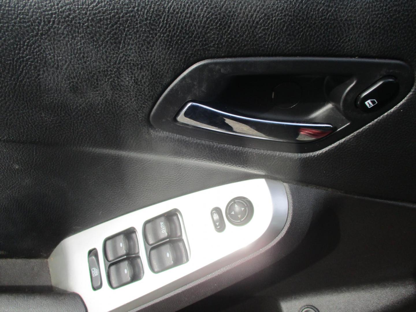 2009 RED Pontiac G6 Sedan (1G2ZJ57B994) with an 2.4L L4 DOHC 16V engine, 4-Speed Automatic transmission, located at 540a Delsea Drive, Sewell, NJ, 08080, (987) 867-5309, 39.752560, -75.111206 - Photo#7