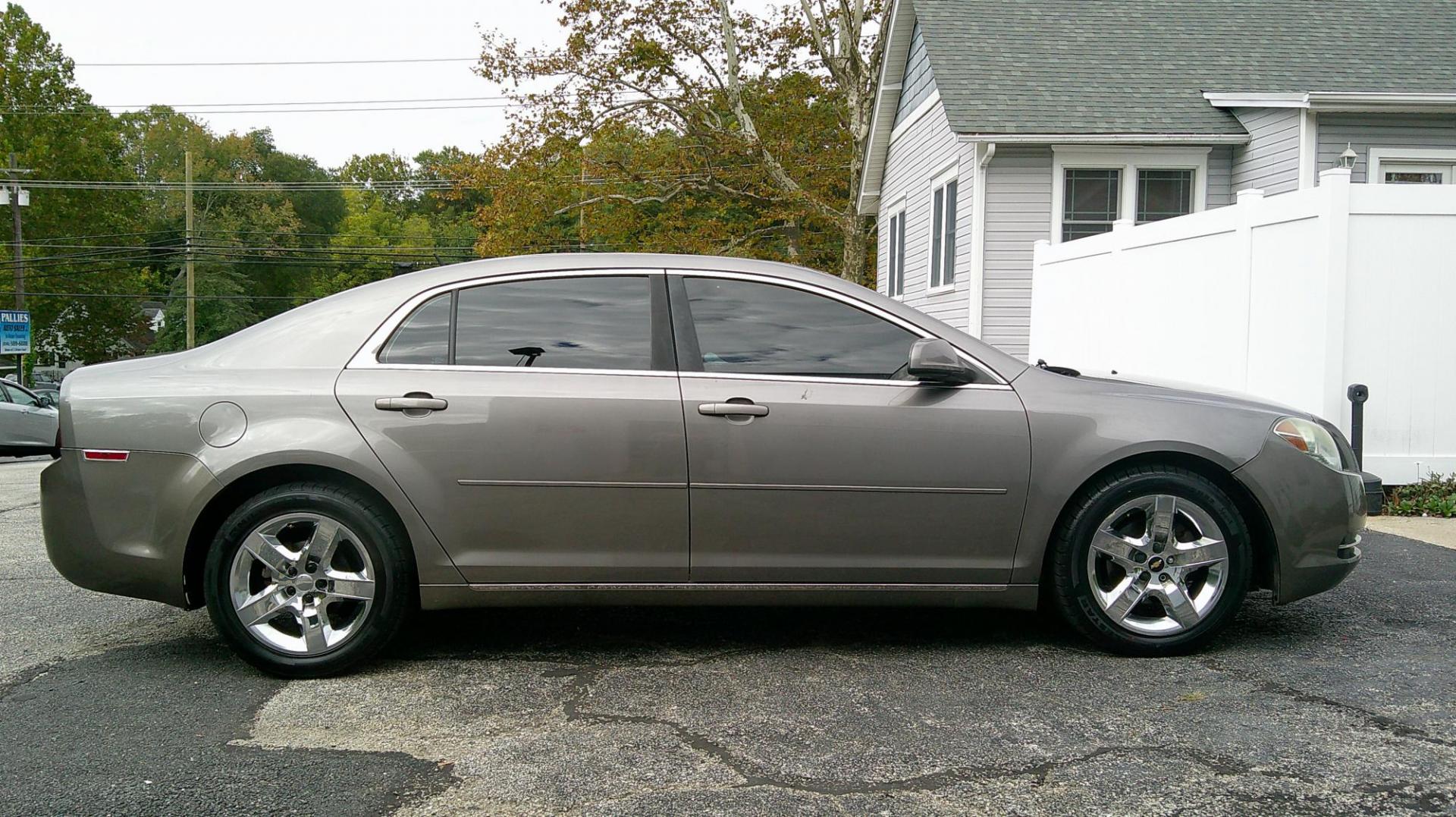 2010 BROWN Chevrolet Malibu LT (1G1ZC5EB3A4) with an 2.4L L4 DOHV 16V engine, 6-SPEED AUTOMATIC transmission, located at 540a Delsea Drive, Sewell, NJ, 08080, (987) 867-5309, 39.752560, -75.111206 - Photo#6