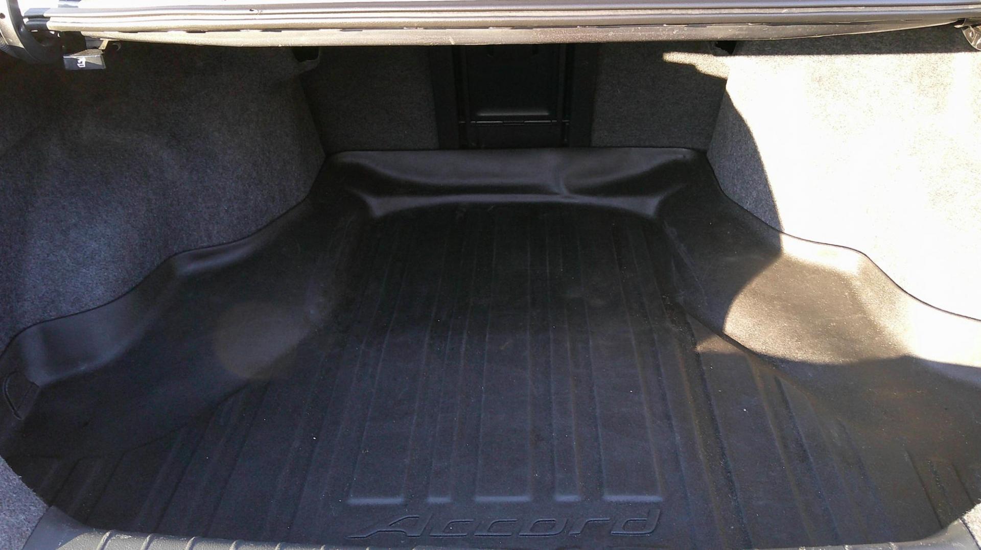 2011 GRAY Honda Accord (1HGCP2F76BA) , located at 540a Delsea Drive, Sewell, NJ, 08080, (987) 867-5309, 39.752560, -75.111206 - Photo#23