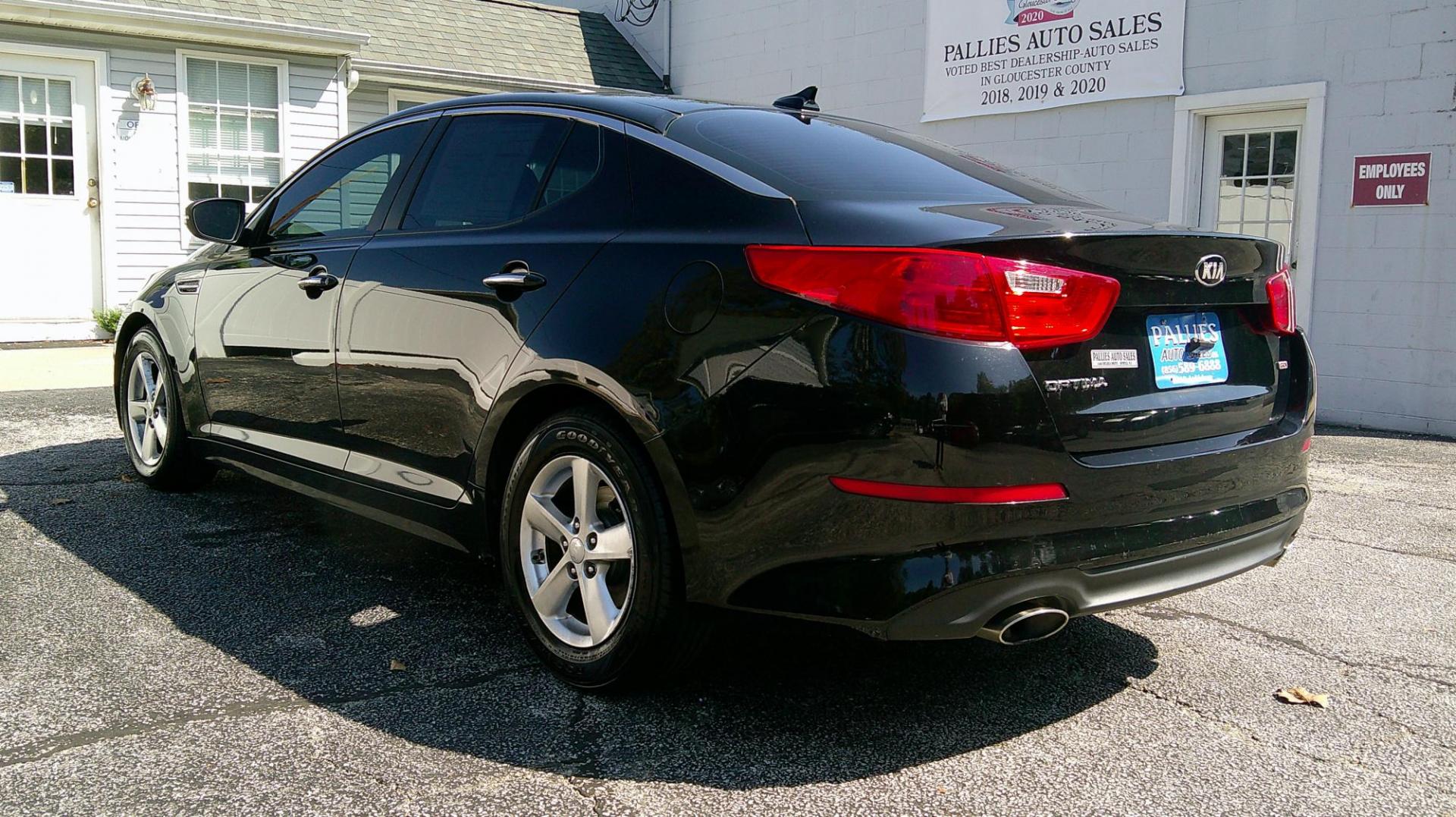 2015 BLACK Kia Optima (KNAGM4A78F5) , AUTOMATIC transmission, located at 540a Delsea Drive, Sewell, NJ, 08080, (987) 867-5309, 39.752560, -75.111206 - Photo#2