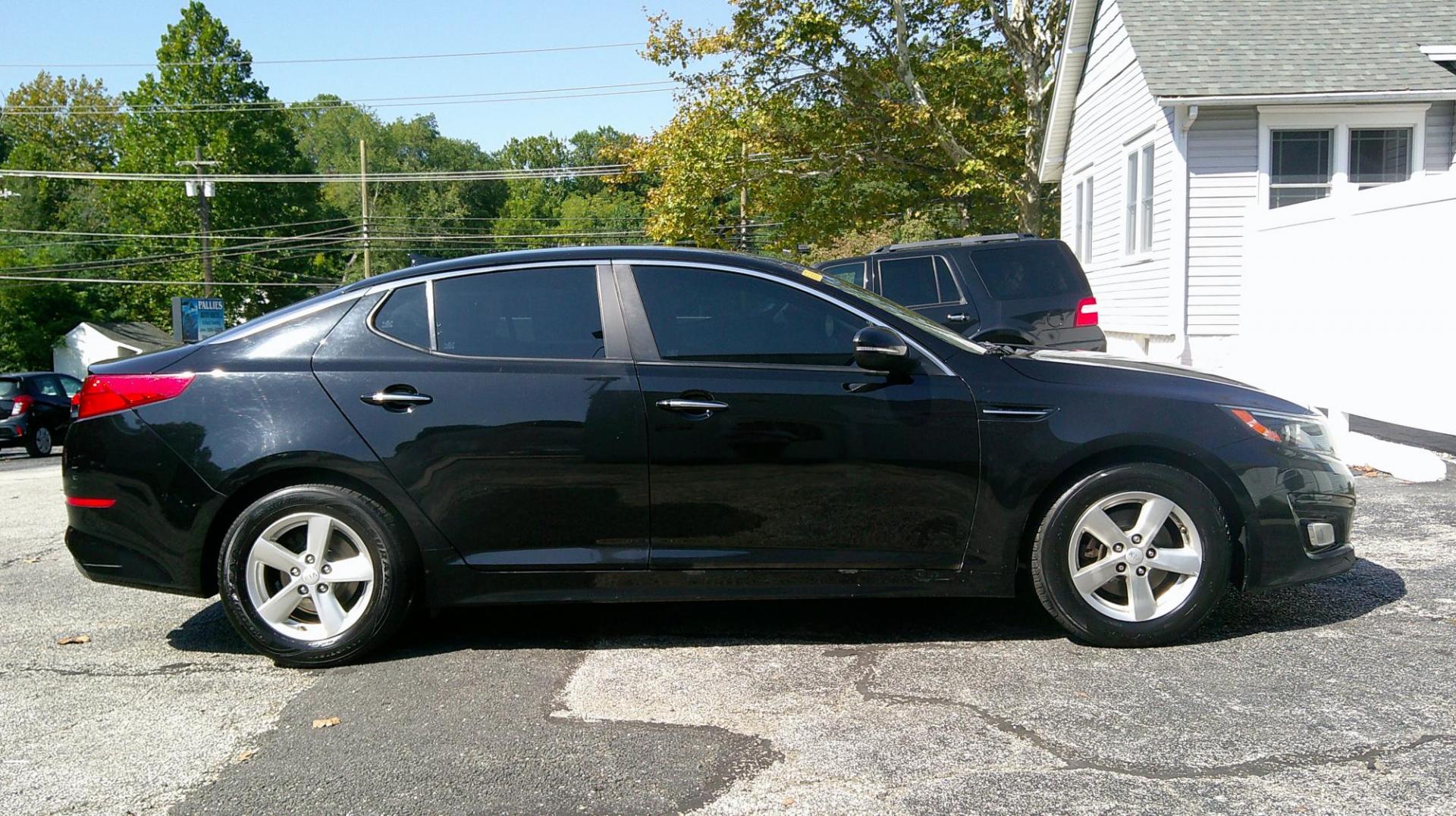2015 BLACK Kia Optima (KNAGM4A78F5) , AUTOMATIC transmission, located at 540a Delsea Drive, Sewell, NJ, 08080, (987) 867-5309, 39.752560, -75.111206 - Photo#7