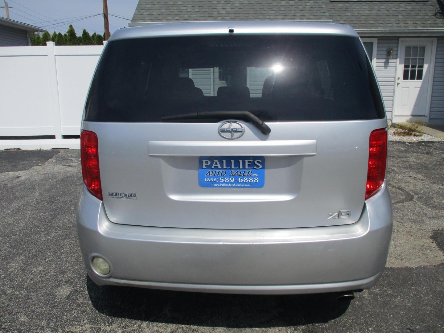 2009 SILVER Scion xB Wagon (JTLKE50E491) with an 2.4L L4 DOHC 16V engine, located at 540a Delsea Drive, Sewell, NJ, 08080, (987) 867-5309, 39.752560, -75.111206 - Photo#3