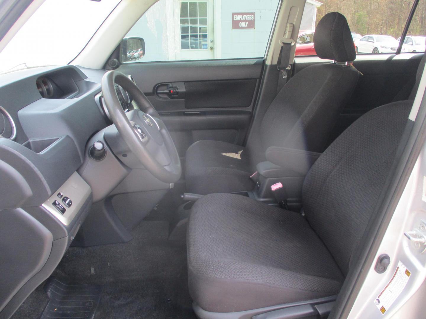 2009 SILVER Scion xB Wagon (JTLKE50E491) with an 2.4L L4 DOHC 16V engine, located at 540a Delsea Drive, Sewell, NJ, 08080, (987) 867-5309, 39.752560, -75.111206 - Photo#11