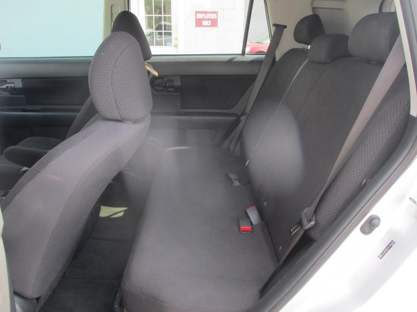 2009 SILVER Scion xB Wagon (JTLKE50E491) with an 2.4L L4 DOHC 16V engine, located at 540a Delsea Drive, Sewell, NJ, 08080, (987) 867-5309, 39.752560, -75.111206 - Photo#14