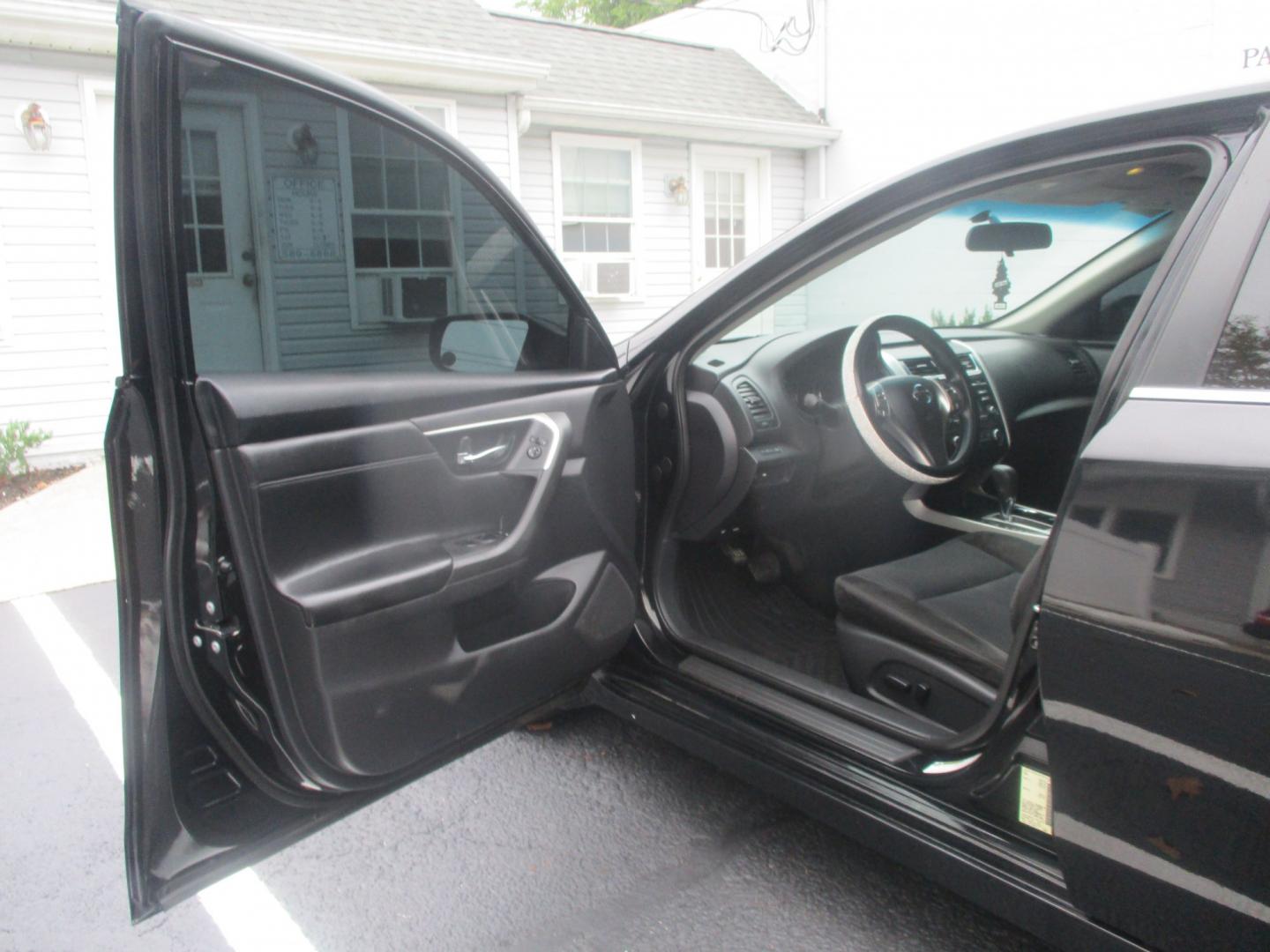 2015 BLACK Nissan Altima (1N4AL3AP8FC) , AUTOMATIC transmission, located at 540a Delsea Drive, Sewell, NJ, 08080, (987) 867-5309, 39.752560, -75.111206- Photo#9