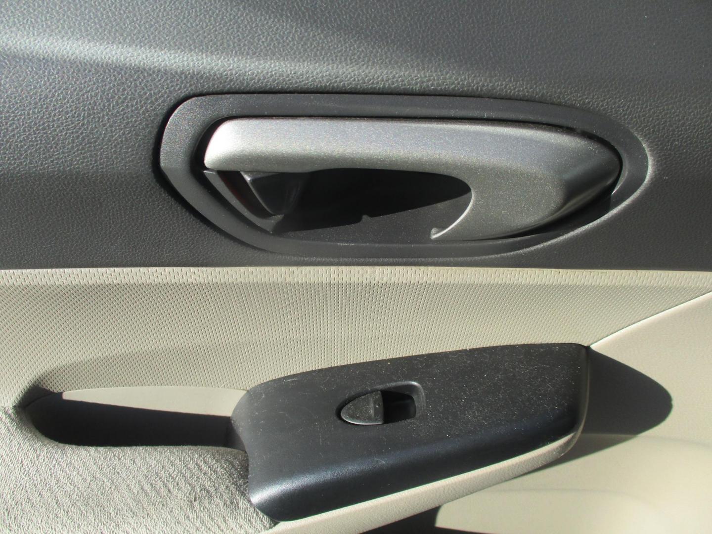 2011 WHITE Honda Civic (2HGFA1F59BH) , located at 540a Delsea Drive, Sewell, NJ, 08080, (987) 867-5309, 39.752560, -75.111206 - Photo#13