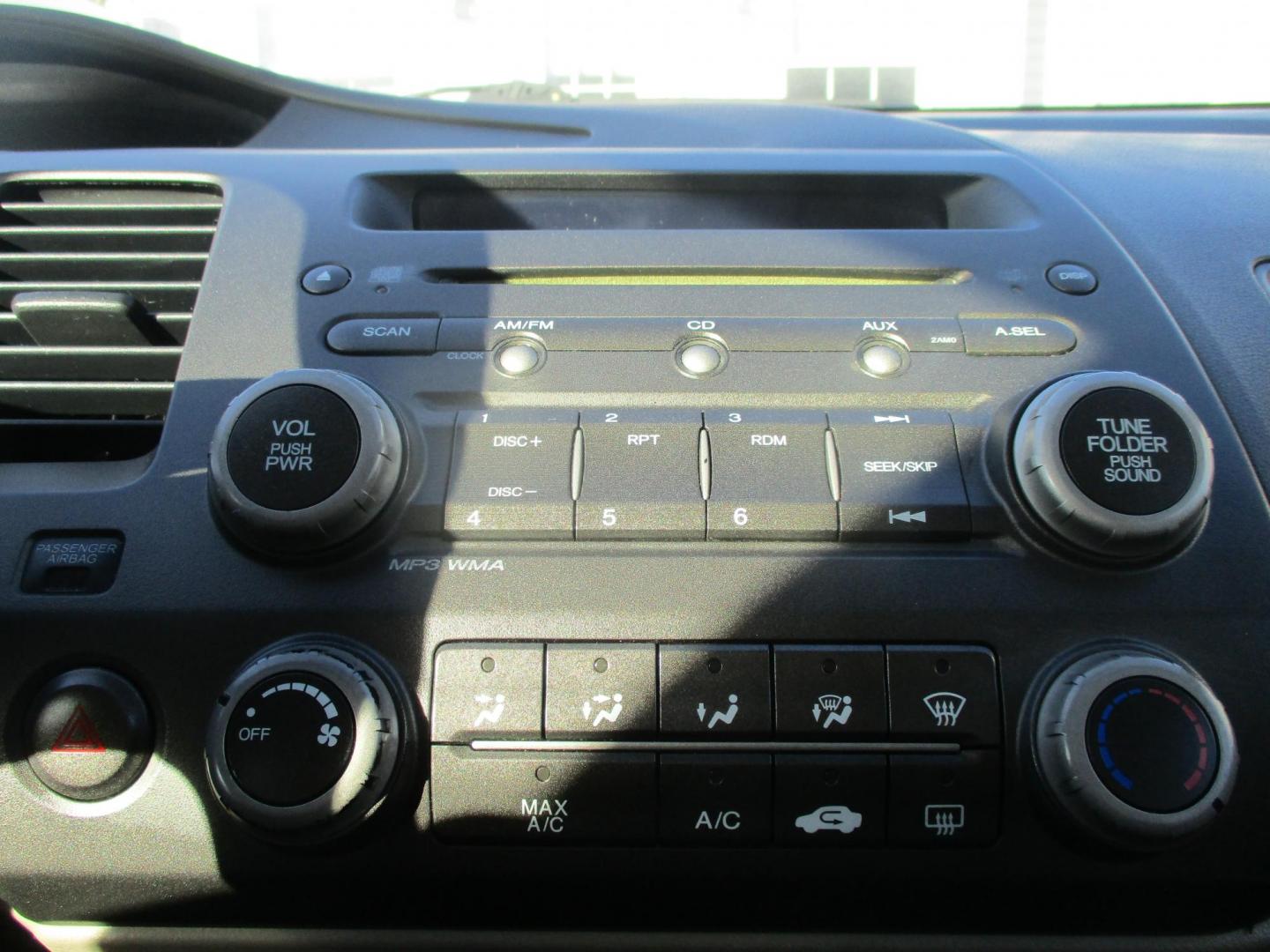 2011 WHITE Honda Civic (2HGFA1F59BH) , located at 540a Delsea Drive, Sewell, NJ, 08080, (987) 867-5309, 39.752560, -75.111206 - Photo#18