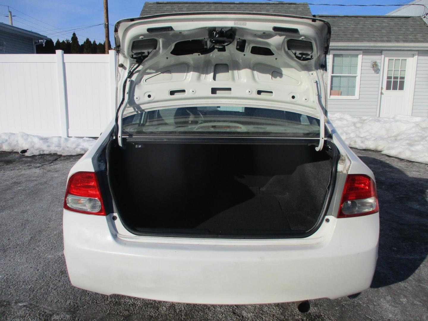 2011 WHITE Honda Civic (2HGFA1F59BH) , located at 540a Delsea Drive, Sewell, NJ, 08080, (987) 867-5309, 39.752560, -75.111206 - Photo#22