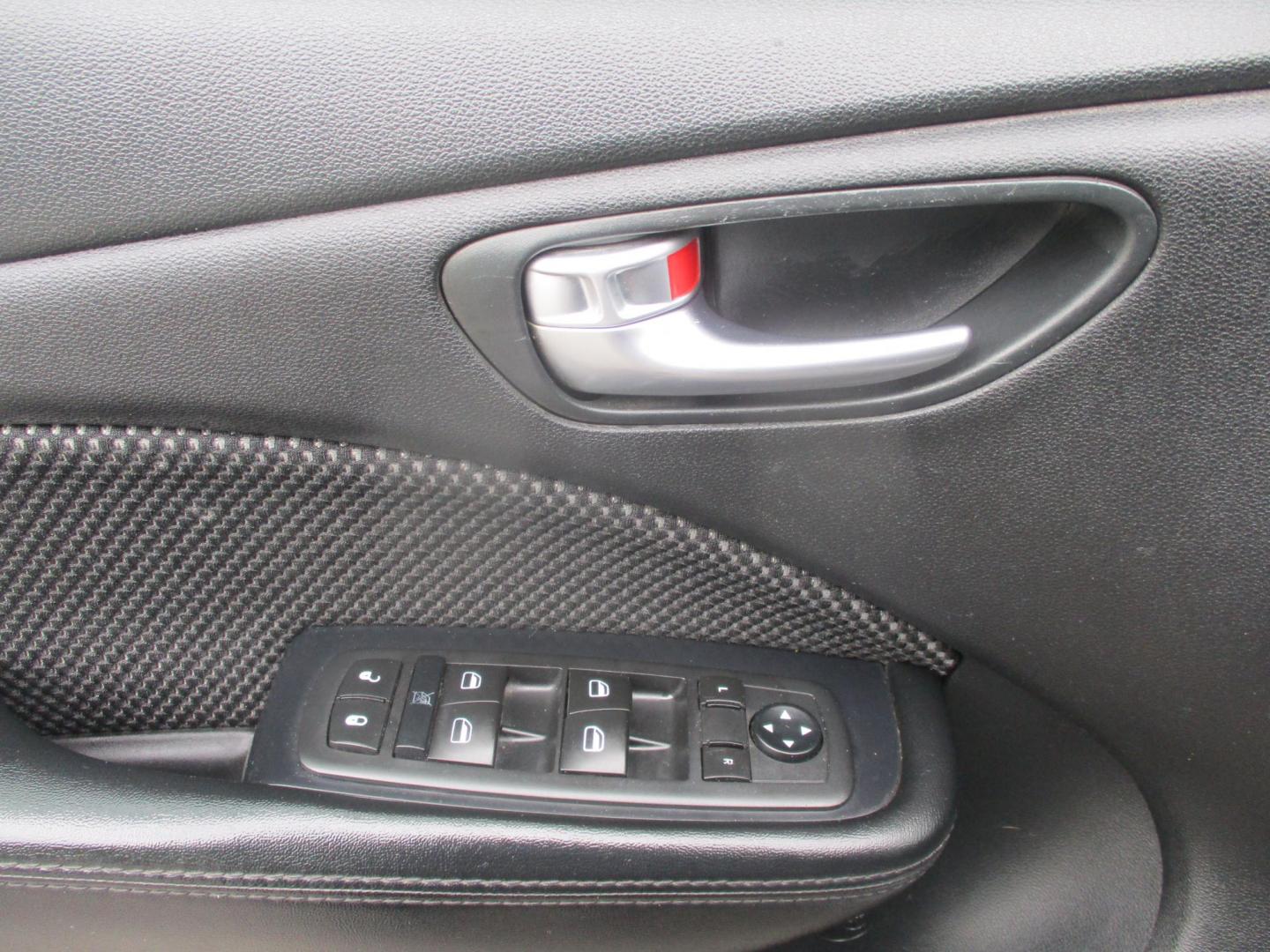 2015 SILVER Dodge Dart SXT (1C3CDFBB3FD) with an 2.4L L4 DOHC 16V engine, AUTOMATIC transmission, located at 540a Delsea Drive, Sewell, NJ, 08080, (987) 867-5309, 39.752560, -75.111206 - Photo#11