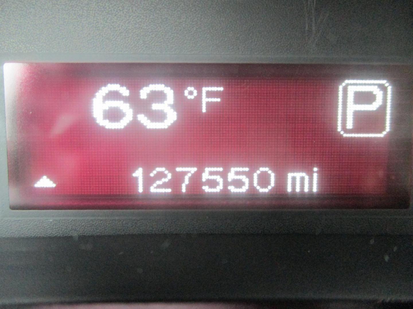 2015 SILVER Dodge Dart SXT (1C3CDFBB3FD) with an 2.4L L4 DOHC 16V engine, AUTOMATIC transmission, located at 540a Delsea Drive, Sewell, NJ, 08080, (987) 867-5309, 39.752560, -75.111206 - Photo#17