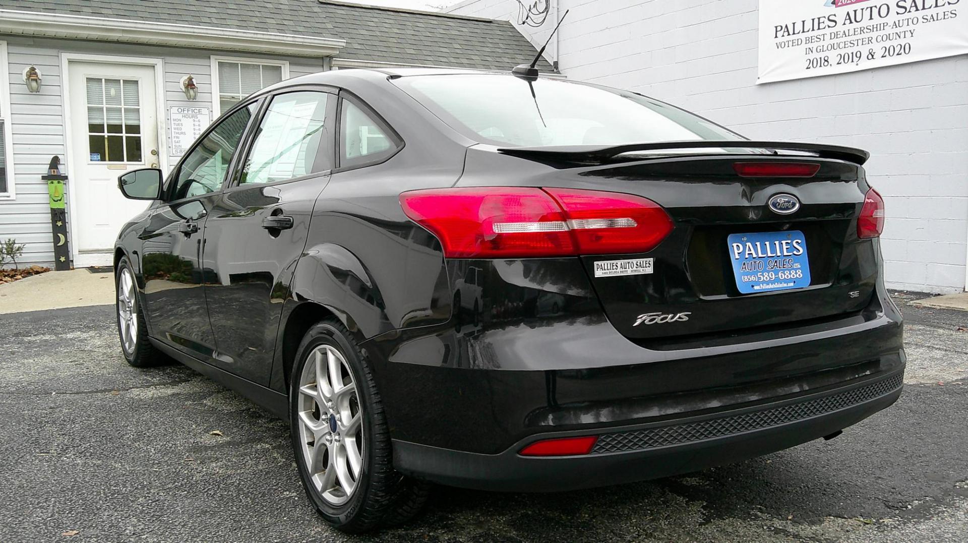 2015 BLACK Ford Focus (1FADP3F24FL) , AUTOMATIC transmission, located at 540a Delsea Drive, Sewell, NJ, 08080, (987) 867-5309, 39.752560, -75.111206 - Photo#2