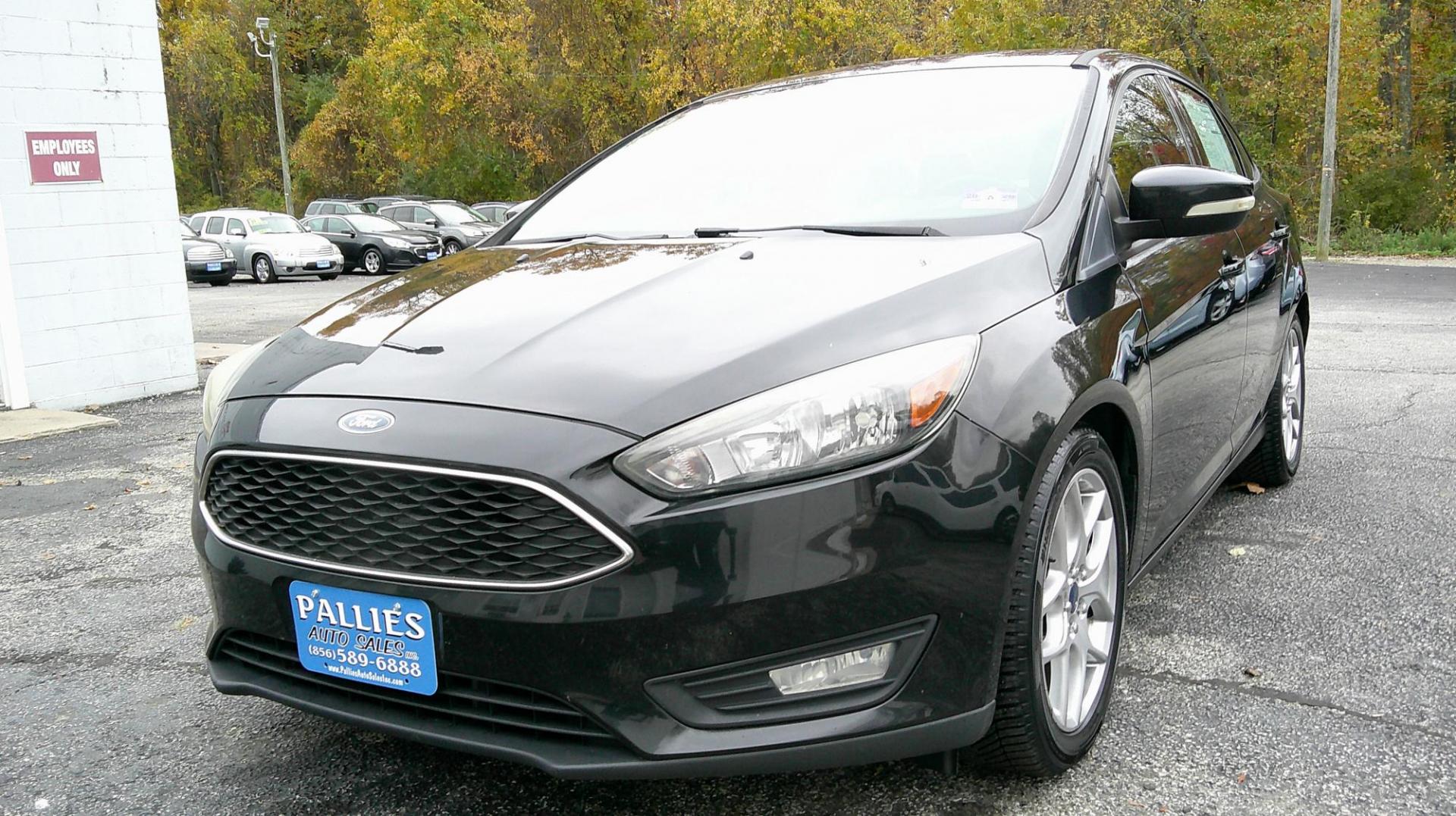 2015 BLACK Ford Focus (1FADP3F24FL) , AUTOMATIC transmission, located at 540a Delsea Drive, Sewell, NJ, 08080, (987) 867-5309, 39.752560, -75.111206 - Photo#0