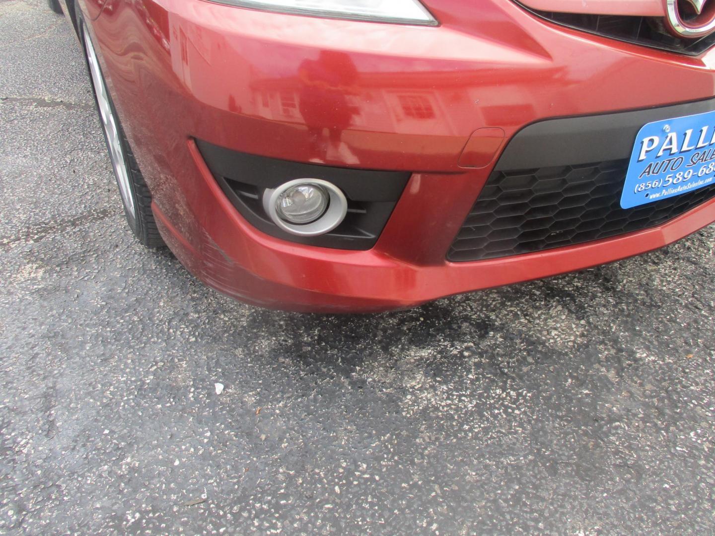 2010 RED Mazda MAZDA5 Grand Touring (JM1CR2WL5A0) with an 2.3L L4 DOHC 16V engine, AUTOMATIC transmission, located at 540a Delsea Drive, Sewell, NJ, 08080, (987) 867-5309, 39.752560, -75.111206 - Photo#14