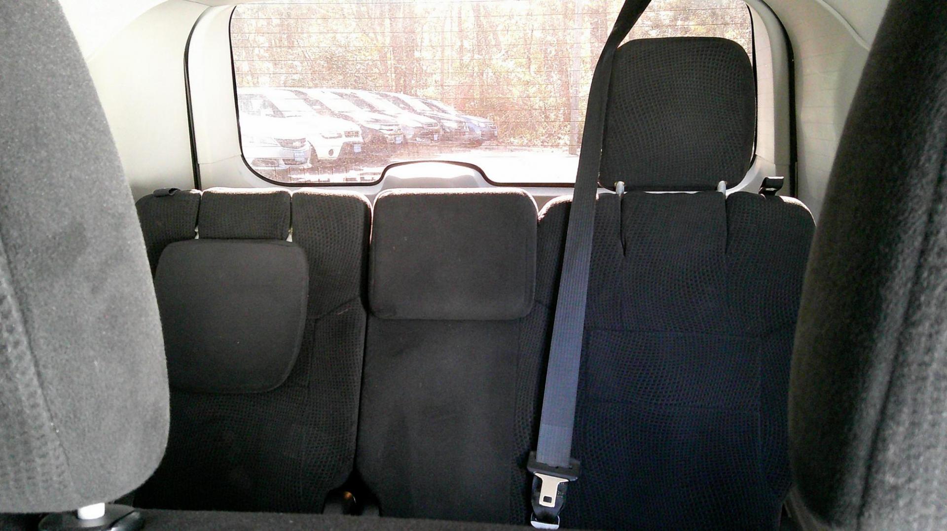 2013 WHITE Dodge Grand Caravan SE (2C4RDGBG6DR) with an 3.6L V6 DOHC 24V engine, 6-Speed Automatic transmission, located at 540a Delsea Drive, Sewell, NJ, 08080, (987) 867-5309, 39.752560, -75.111206 - Photo#15