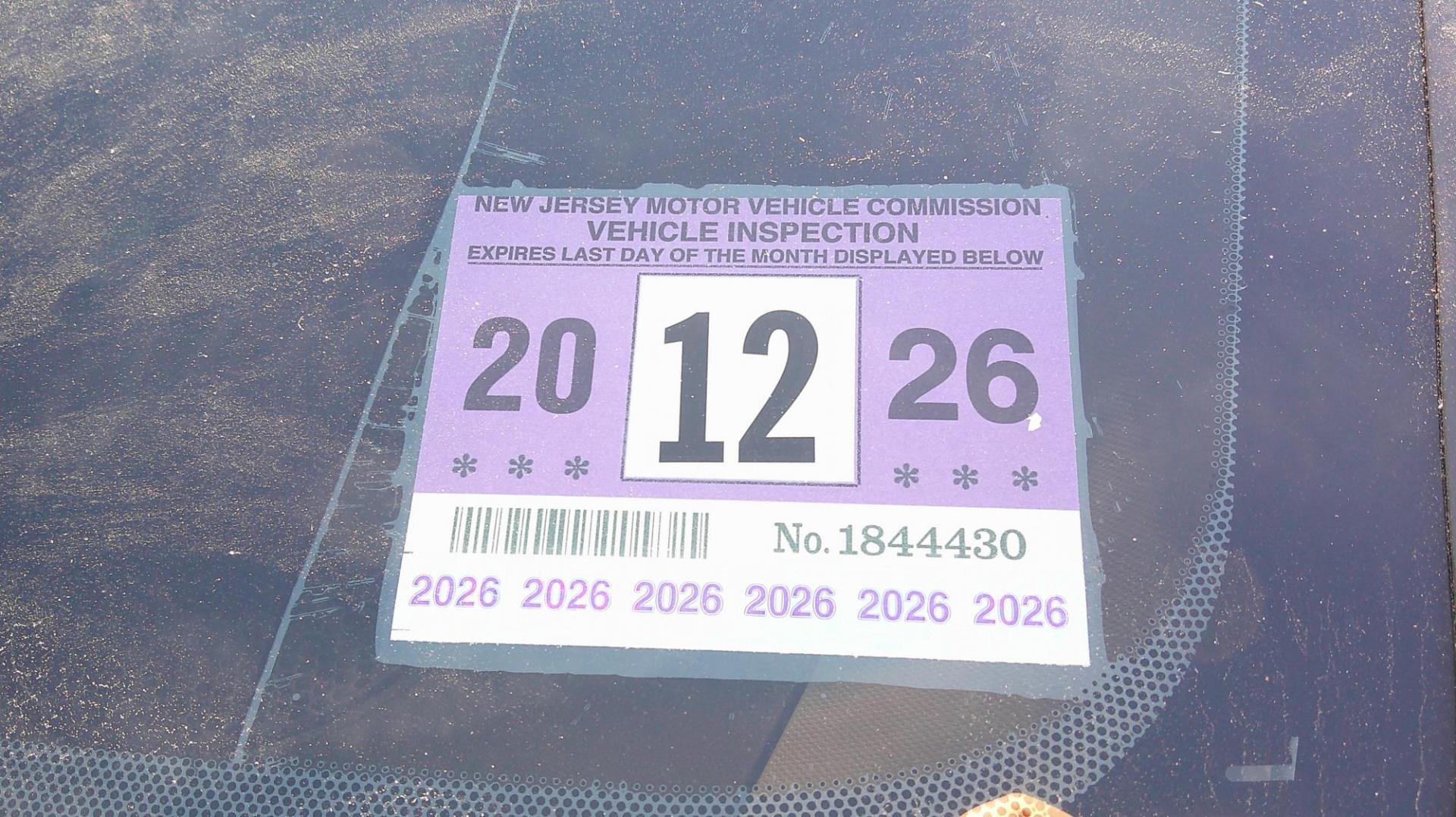 2013 WHITE Dodge Grand Caravan SE (2C4RDGBG6DR) with an 3.6L V6 DOHC 24V engine, 6-Speed Automatic transmission, located at 540a Delsea Drive, Sewell, NJ, 08080, (987) 867-5309, 39.752560, -75.111206 - Photo#24