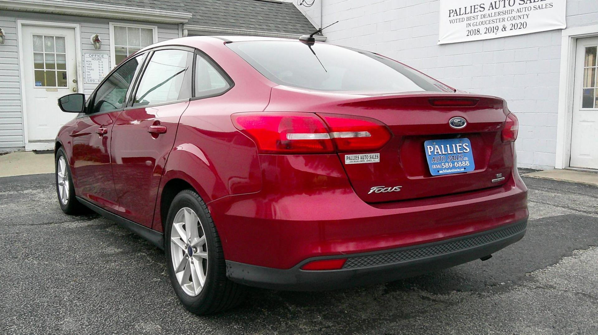 2015 RED Ford Focus SE Sedan (1FADP3F25FL) with an 2.0L L4 DOHC 16V engine, located at 540a Delsea Drive, Sewell, NJ, 08080, (987) 867-5309, 39.752560, -75.111206 - Photo#2