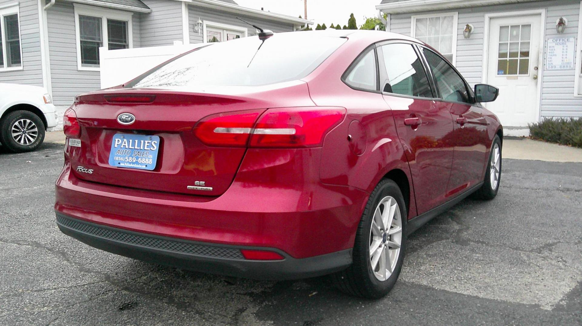 2015 RED Ford Focus SE Sedan (1FADP3F25FL) with an 2.0L L4 DOHC 16V engine, located at 540a Delsea Drive, Sewell, NJ, 08080, (987) 867-5309, 39.752560, -75.111206 - Photo#6