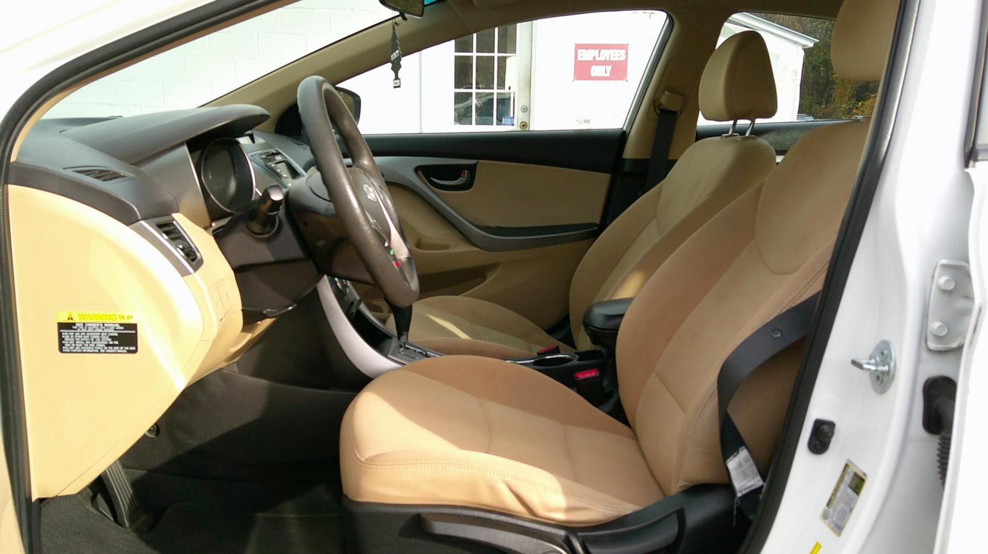 2013 WHITE Hyundai Elantra Limited (5NPDH4AE9DH) with an 1.8L L4 DOHC 16V engine, 6-Speed Automatic transmission, located at 540a Delsea Drive, Sewell, NJ, 08080, (987) 867-5309, 39.752560, -75.111206 - Photo#9