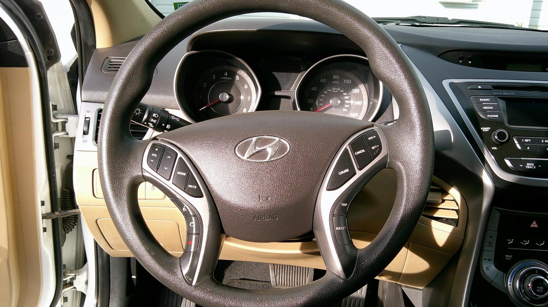 2013 WHITE Hyundai Elantra Limited (5NPDH4AE9DH) with an 1.8L L4 DOHC 16V engine, 6-Speed Automatic transmission, located at 540a Delsea Drive, Sewell, NJ, 08080, (987) 867-5309, 39.752560, -75.111206 - Photo#13