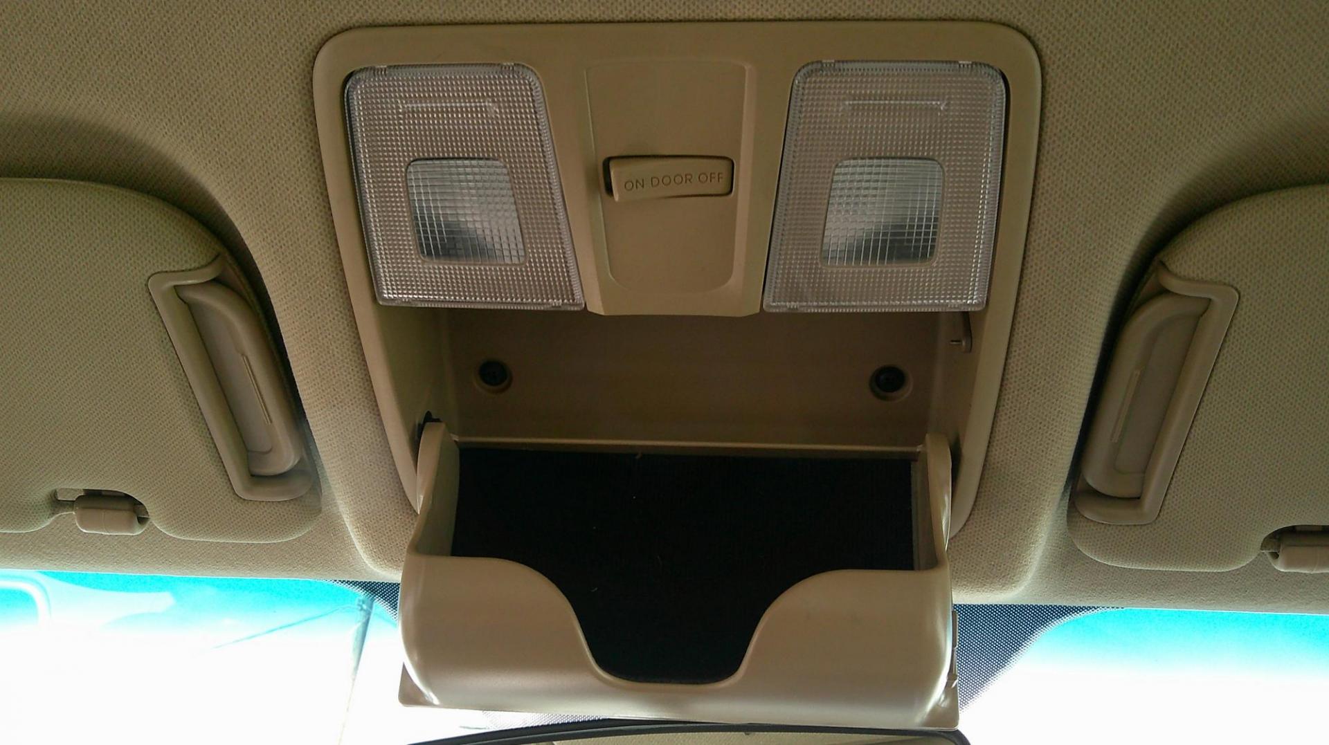 2013 WHITE Hyundai Elantra Limited (5NPDH4AE9DH) with an 1.8L L4 DOHC 16V engine, 6-Speed Automatic transmission, located at 540a Delsea Drive, Sewell, NJ, 08080, (987) 867-5309, 39.752560, -75.111206 - Photo#21