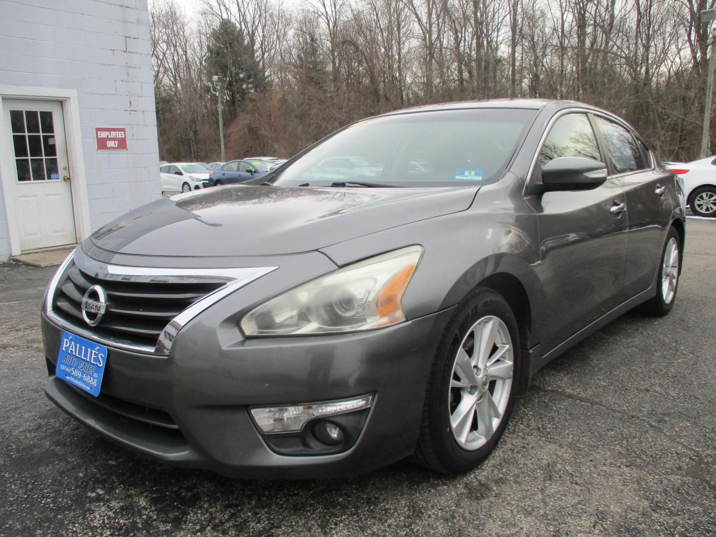 2015 GRAY Nissan Altima 2.5 S (1N4AL3APXFN) with an 2.5L L4 DOHC 16V engine, Continuously Variable Transmission transmission, located at 540a Delsea Drive, Sewell, NJ, 08080, (987) 867-5309, 39.752560, -75.111206 - Photo#0