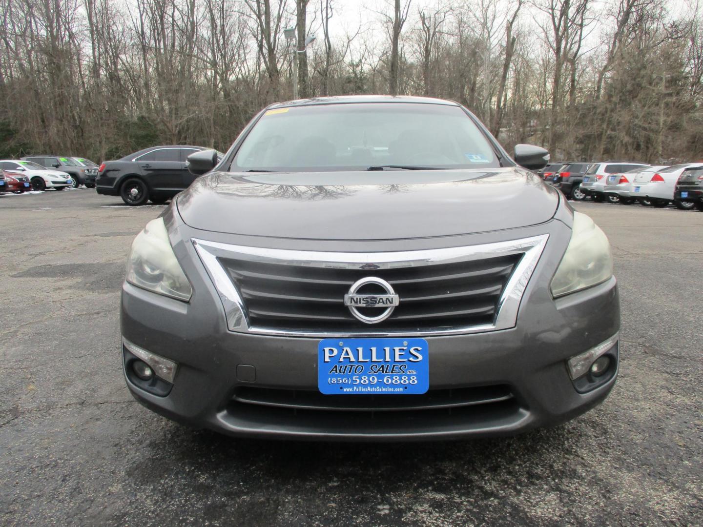 2015 GRAY Nissan Altima 2.5 S (1N4AL3APXFN) with an 2.5L L4 DOHC 16V engine, Continuously Variable Transmission transmission, located at 540a Delsea Drive, Sewell, NJ, 08080, (987) 867-5309, 39.752560, -75.111206 - Photo#9