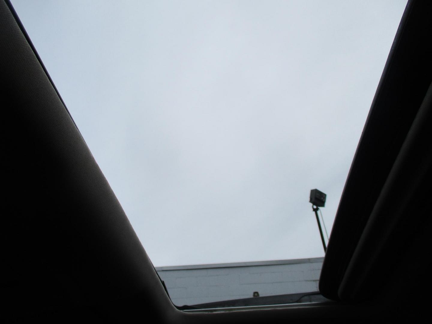 2015 GRAY Nissan Altima 2.5 S (1N4AL3APXFN) with an 2.5L L4 DOHC 16V engine, Continuously Variable Transmission transmission, located at 540a Delsea Drive, Sewell, NJ, 08080, (987) 867-5309, 39.752560, -75.111206 - Photo#21