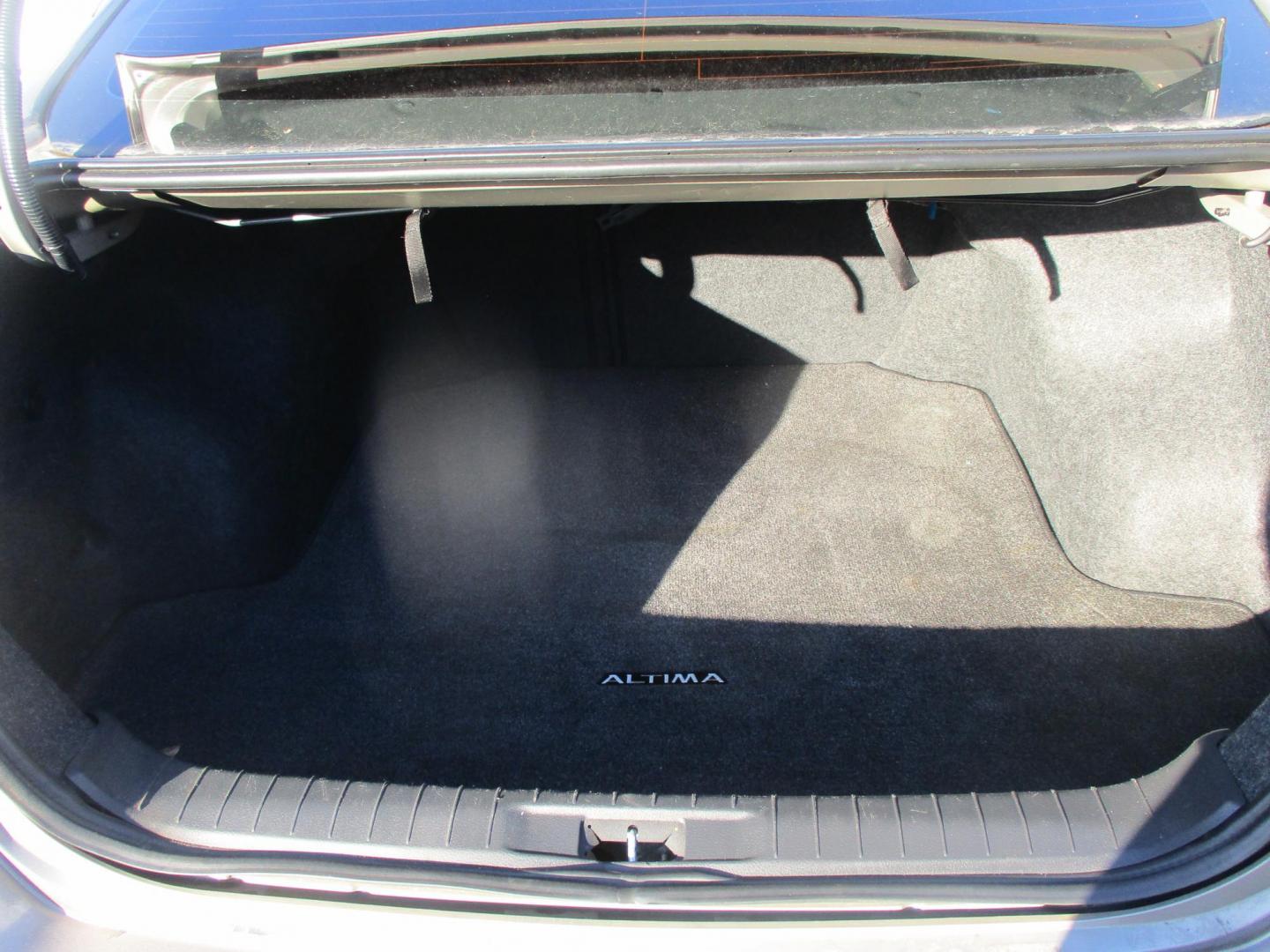 2015 BROWN Nissan Altima 3.5 SV (1N4BL3AP5FC) with an 3.5L V6 DOHC 24V engine, Continuously Variable Transmission transmission, located at 540a Delsea Drive, Sewell, NJ, 08080, (987) 867-5309, 39.752560, -75.111206 - Photo#28