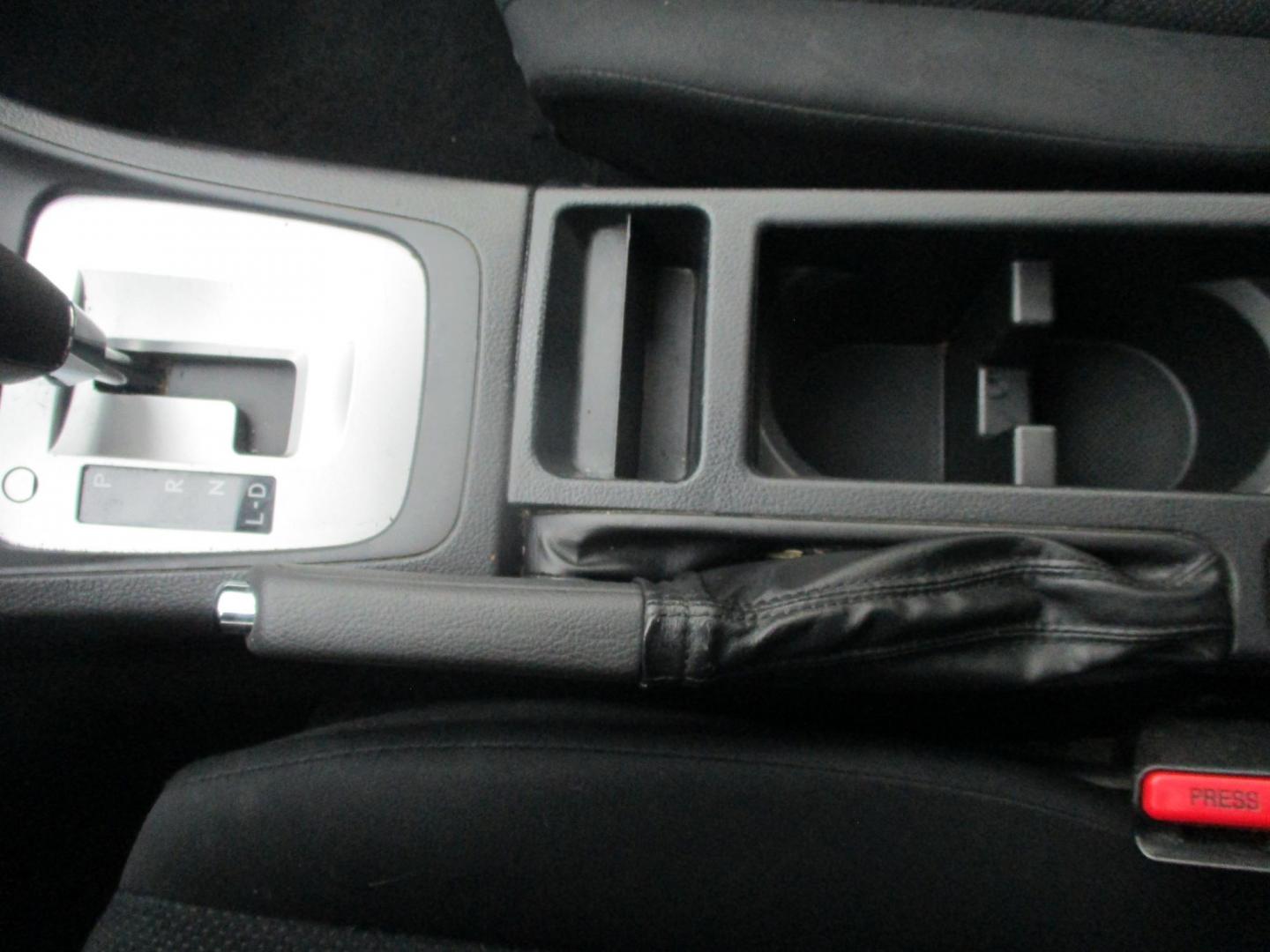 2014 BLACK Subaru Impreza Base 5-Door (JF1GPAA61E8) with an 2.0L H4 DOHC 16V engine, Continuously Variable Transmission transmission, located at 540a Delsea Drive, Sewell, NJ, 08080, (987) 867-5309, 39.752560, -75.111206 - Photo#20