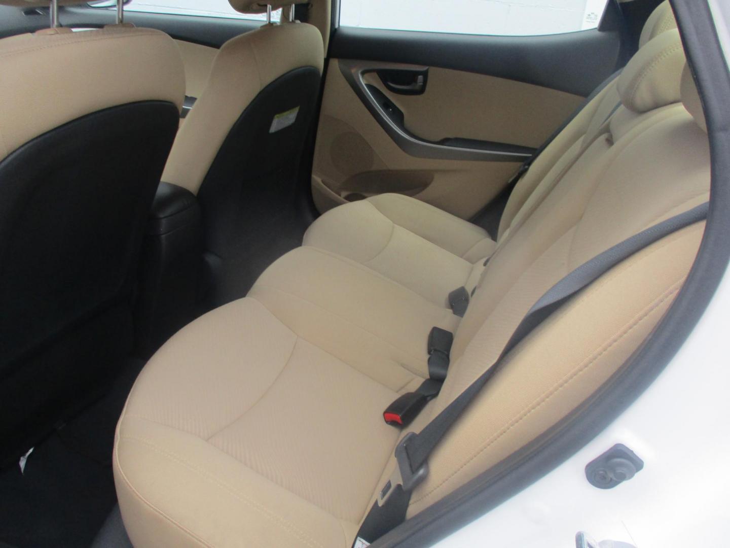 2013 WHITE Hyundai Elantra Limited (5NPDH4AE0DH) with an 1.8L L4 DOHC 16V engine, 6-Speed Automatic transmission, located at 540a Delsea Drive, Sewell, NJ, 08080, (987) 867-5309, 39.752560, -75.111206 - Photo#11