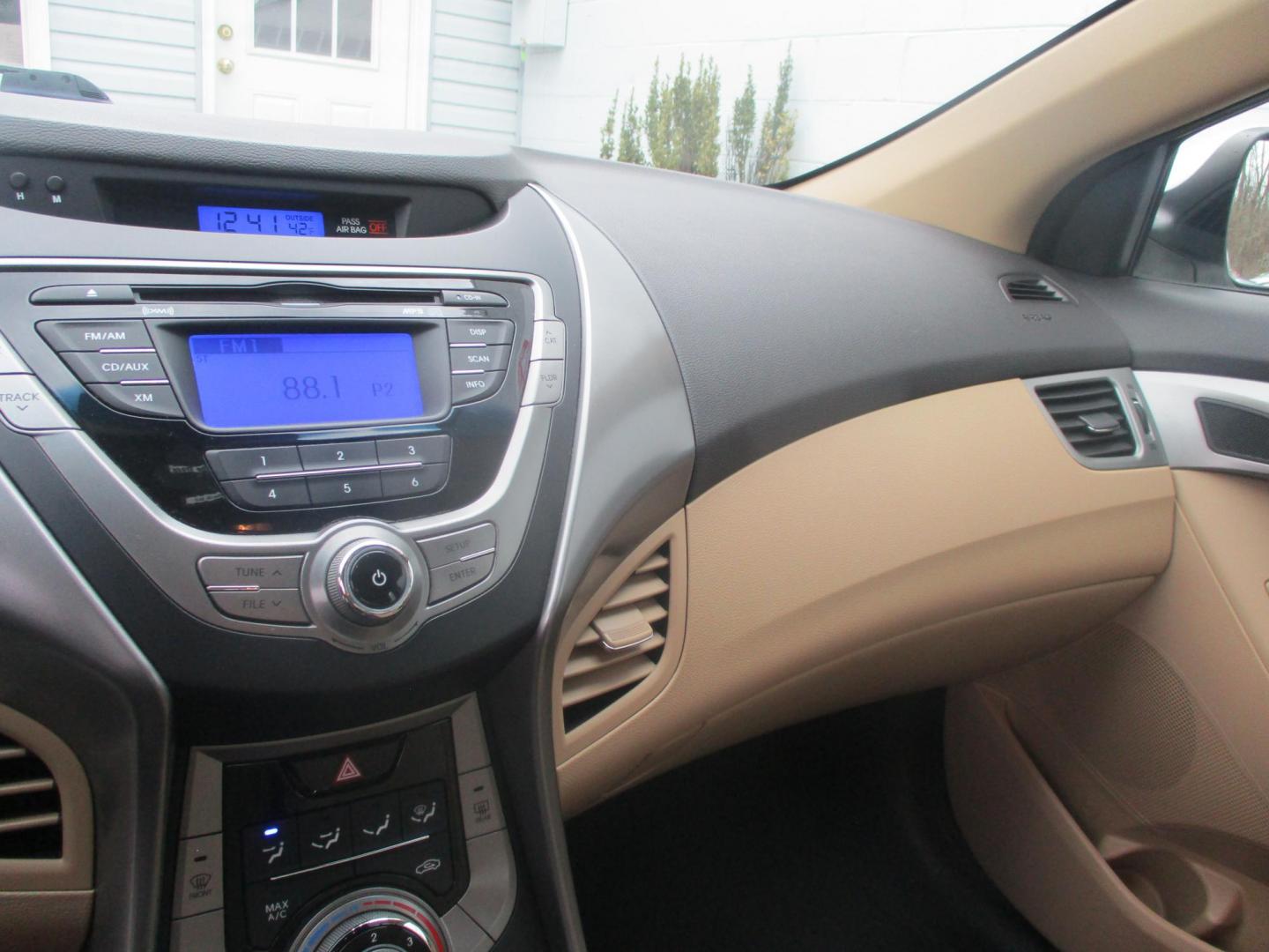 2013 WHITE Hyundai Elantra Limited (5NPDH4AE0DH) with an 1.8L L4 DOHC 16V engine, 6-Speed Automatic transmission, located at 540a Delsea Drive, Sewell, NJ, 08080, (987) 867-5309, 39.752560, -75.111206 - Photo#15