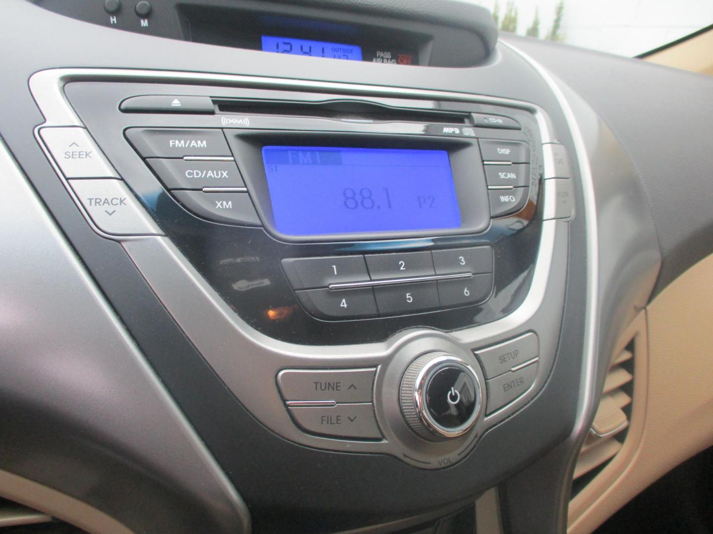 2013 WHITE Hyundai Elantra Limited (5NPDH4AE0DH) with an 1.8L L4 DOHC 16V engine, 6-Speed Automatic transmission, located at 540a Delsea Drive, Sewell, NJ, 08080, (987) 867-5309, 39.752560, -75.111206 - Photo#16