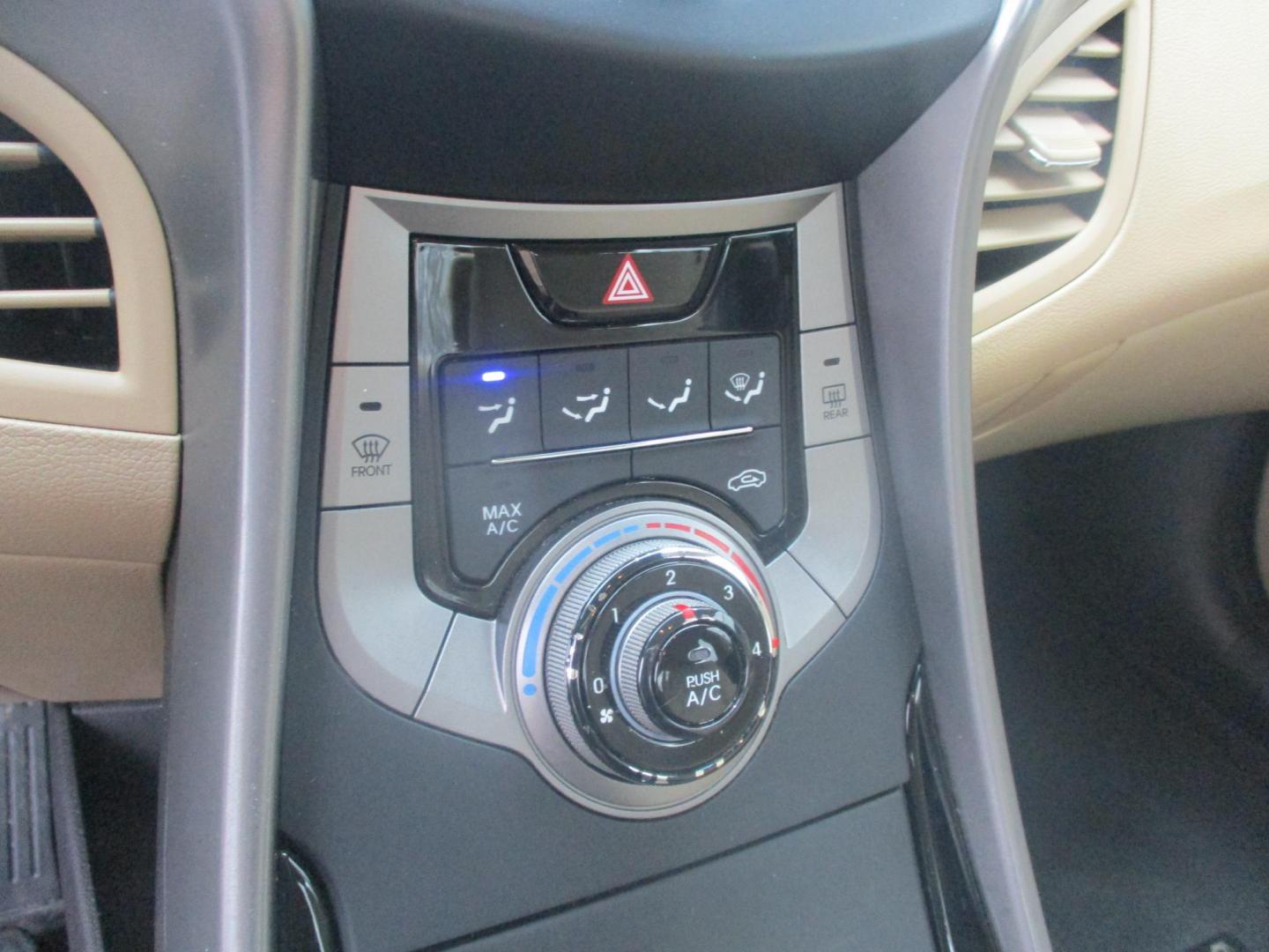 2013 WHITE Hyundai Elantra Limited (5NPDH4AE0DH) with an 1.8L L4 DOHC 16V engine, 6-Speed Automatic transmission, located at 540a Delsea Drive, Sewell, NJ, 08080, (987) 867-5309, 39.752560, -75.111206 - Photo#17