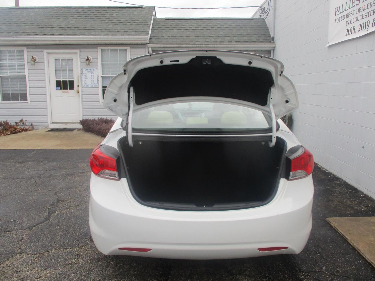 2013 WHITE Hyundai Elantra Limited (5NPDH4AE0DH) with an 1.8L L4 DOHC 16V engine, 6-Speed Automatic transmission, located at 540a Delsea Drive, Sewell, NJ, 08080, (987) 867-5309, 39.752560, -75.111206 - Photo#21
