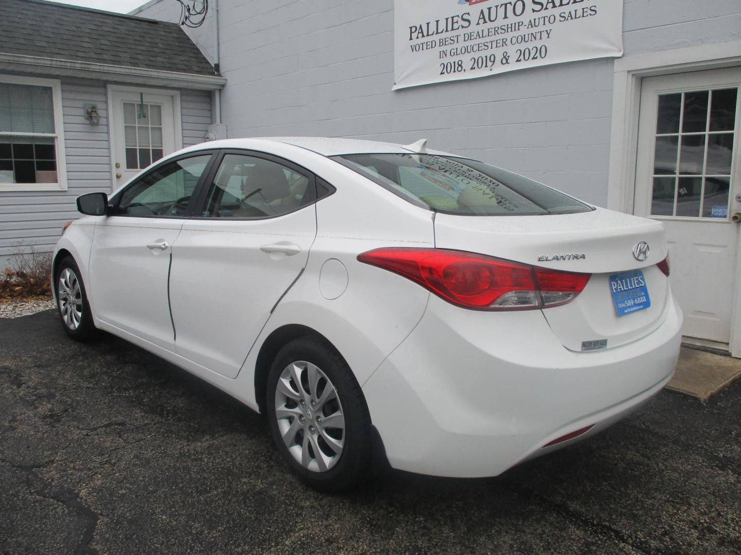 2013 WHITE Hyundai Elantra Limited (5NPDH4AE0DH) with an 1.8L L4 DOHC 16V engine, 6-Speed Automatic transmission, located at 540a Delsea Drive, Sewell, NJ, 08080, (987) 867-5309, 39.752560, -75.111206 - Photo#3