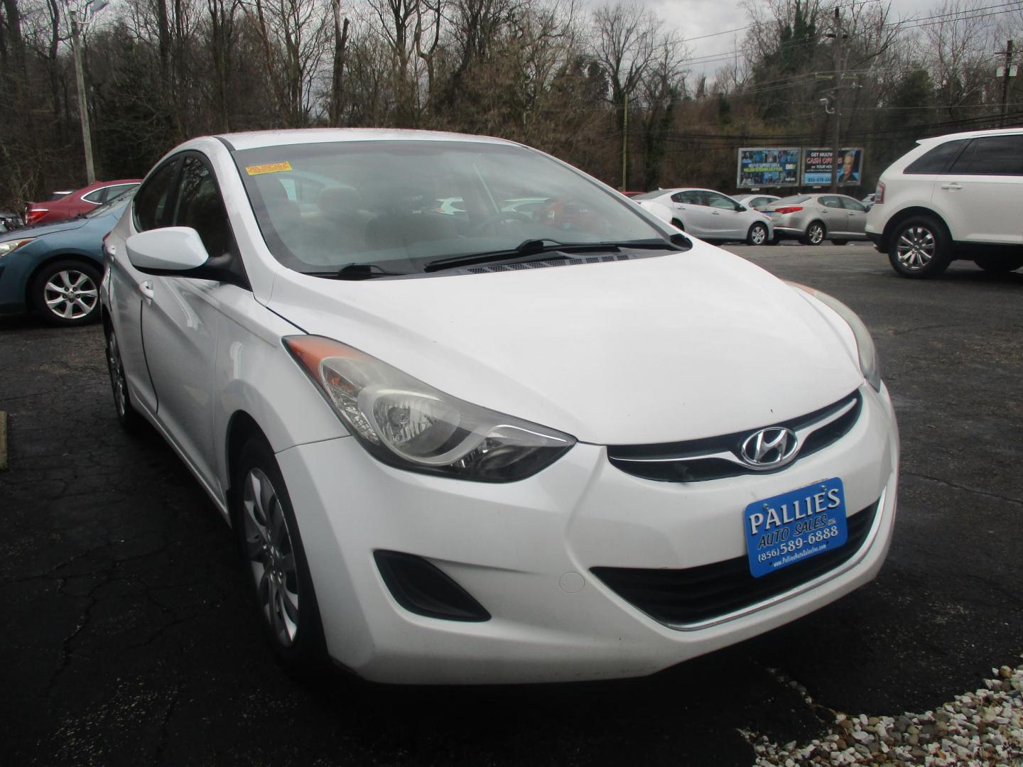 2013 WHITE Hyundai Elantra Limited (5NPDH4AE0DH) with an 1.8L L4 DOHC 16V engine, 6-Speed Automatic transmission, located at 540a Delsea Drive, Sewell, NJ, 08080, (987) 867-5309, 39.752560, -75.111206 - Photo#6